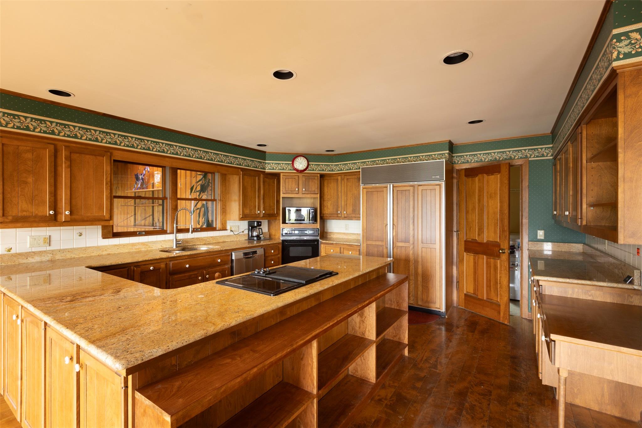 25 Ridge Road