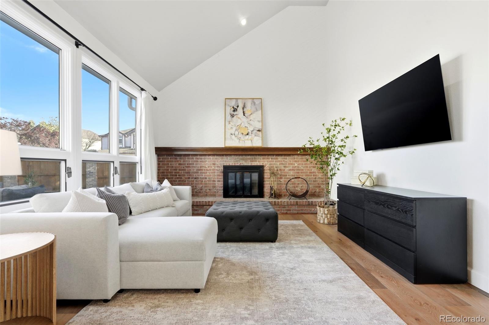 9223 Wolfdale Drive