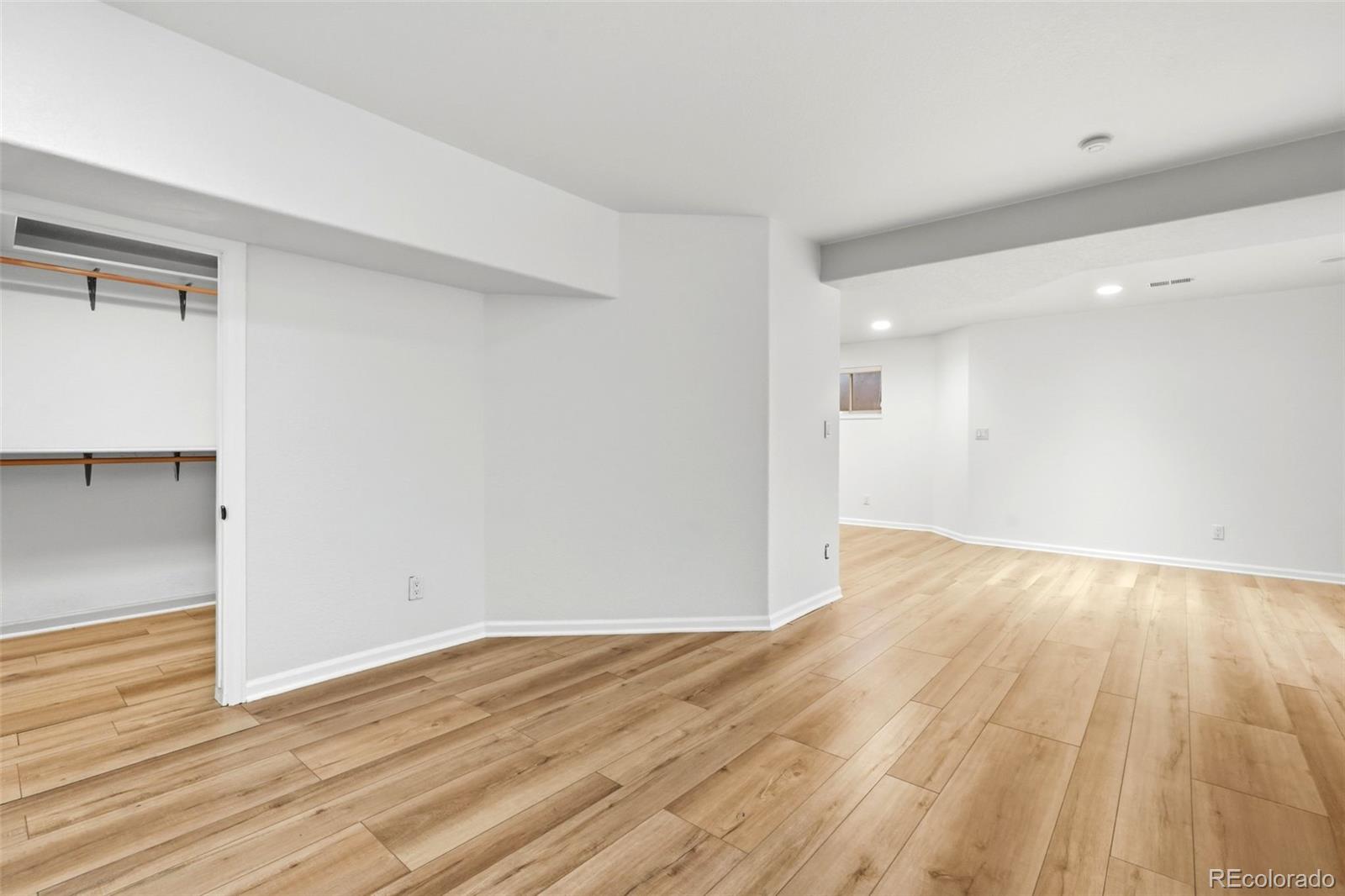 9223 Wolfdale Drive