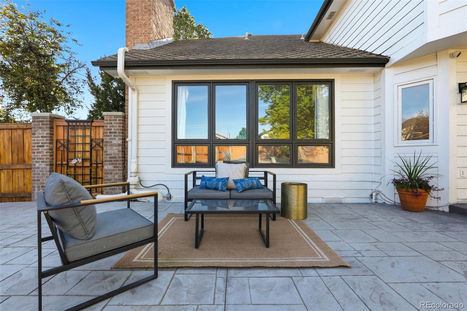 9223 Wolfdale Drive