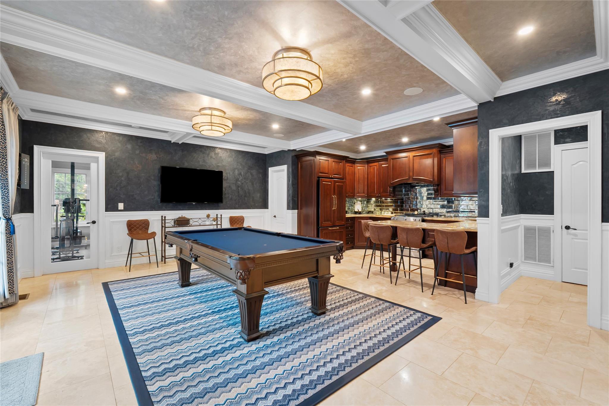 11 Crick Holly Lane
