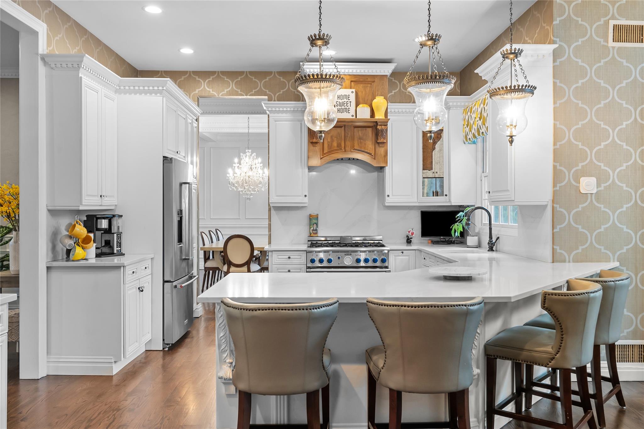 11 Crick Holly Lane