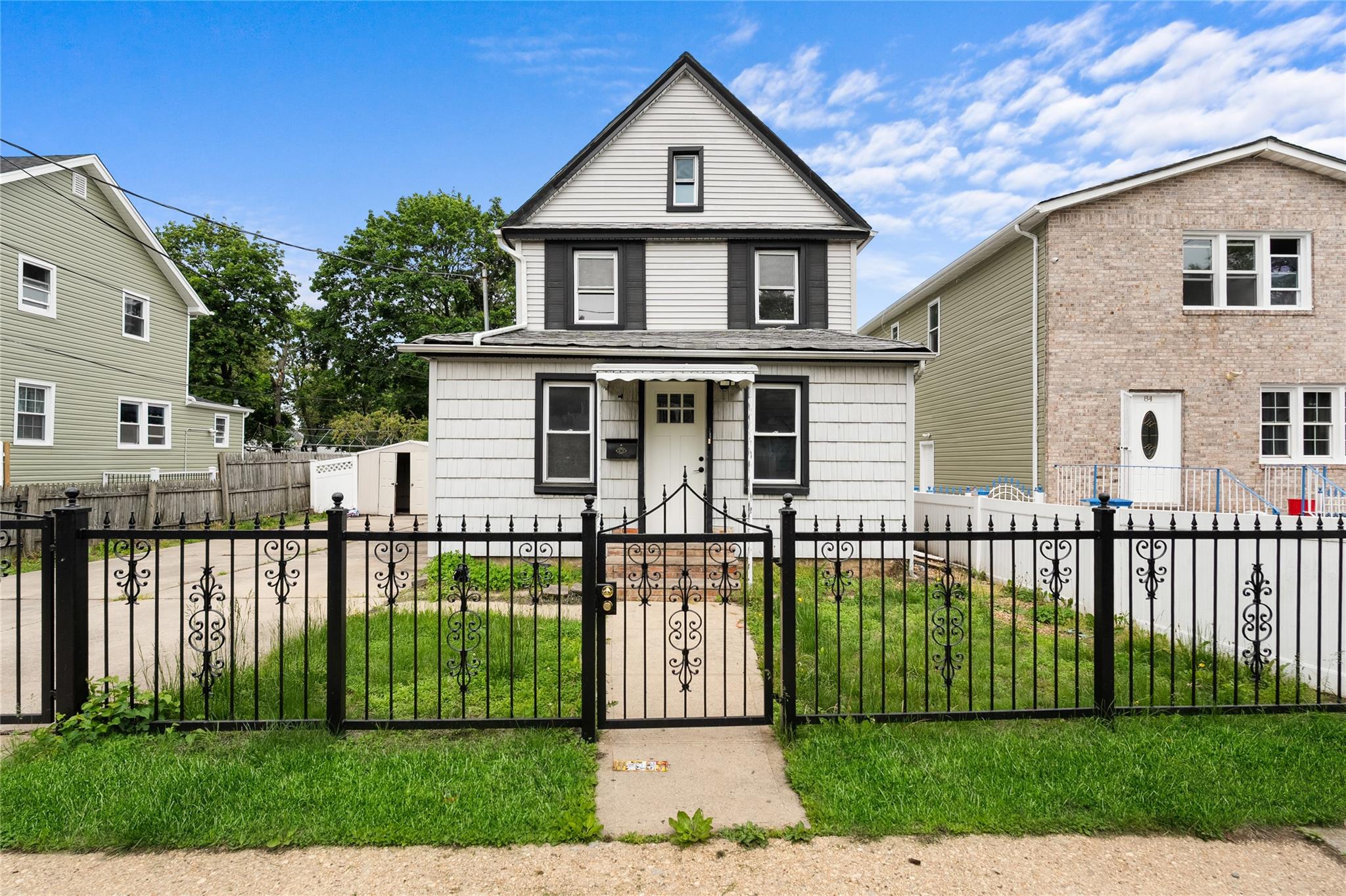 82 Laurel Avenue