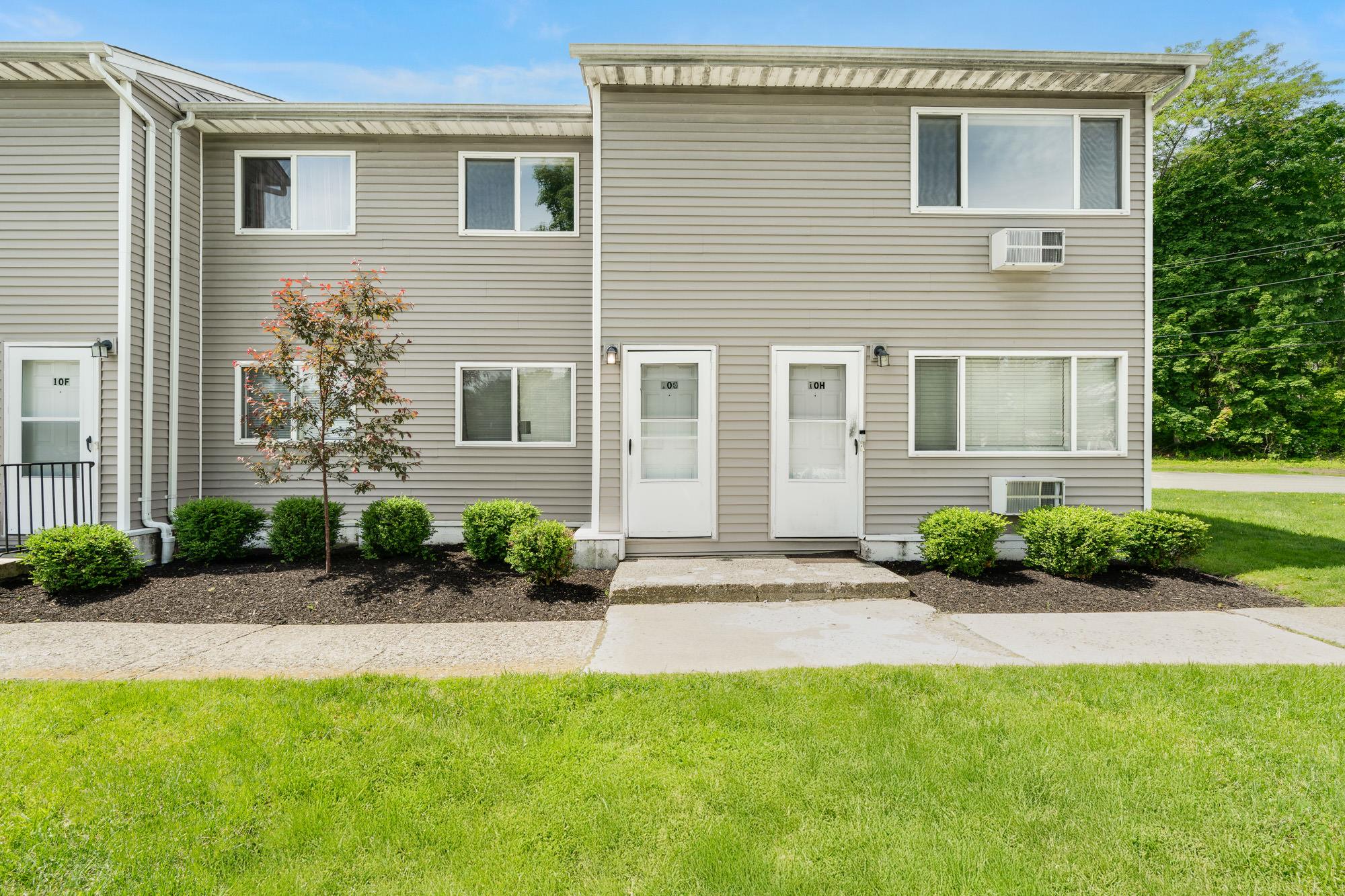 10 Fishkill Glen Drive Unit: G