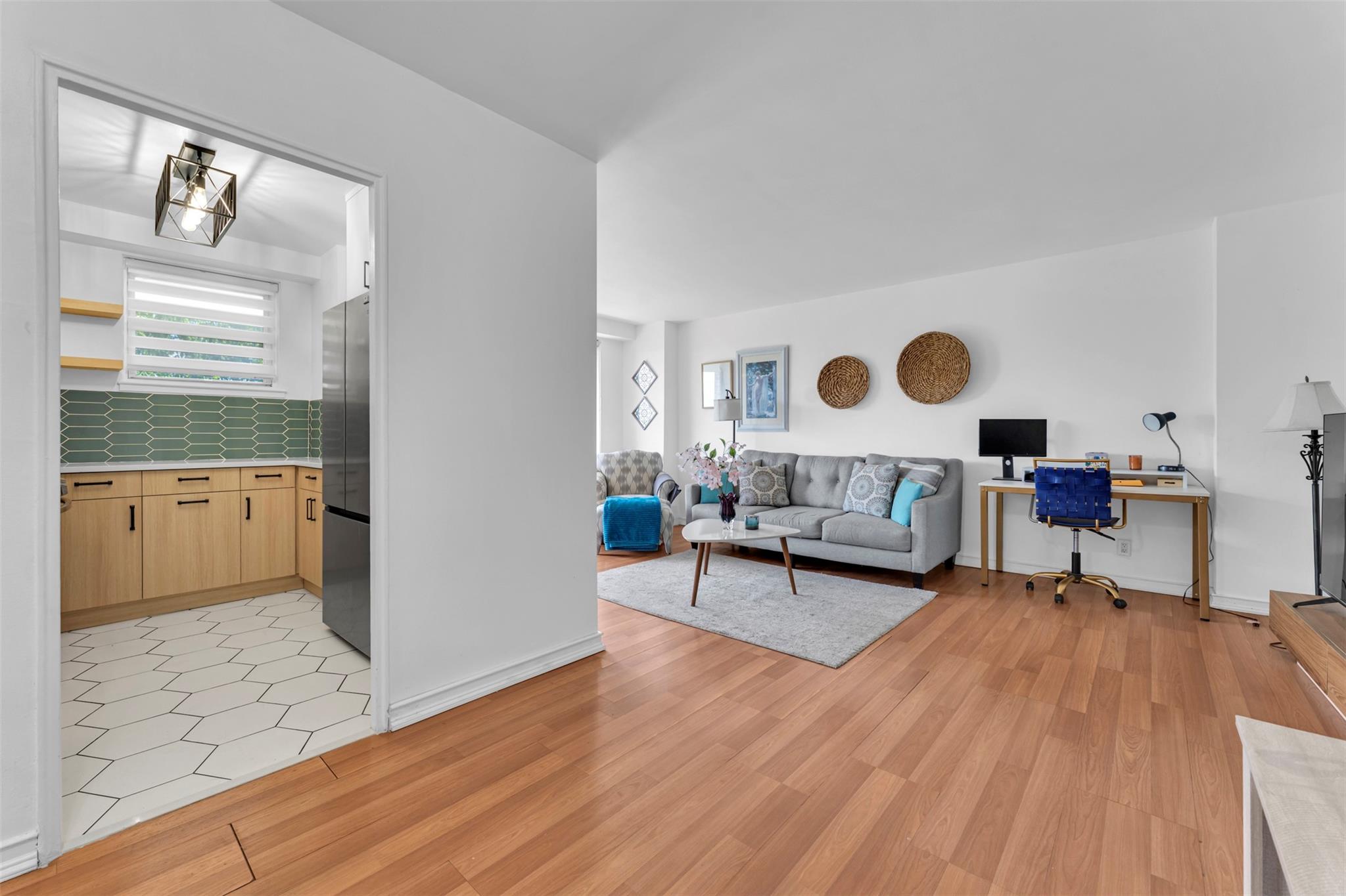 5700 Arlington Avenue Unit: 5D