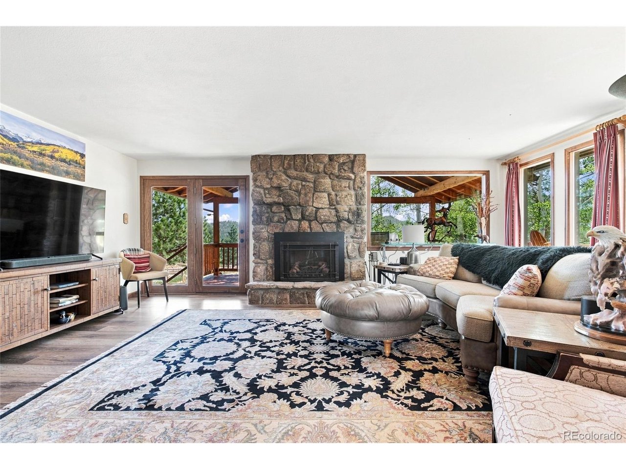28886 Cragmont Dr