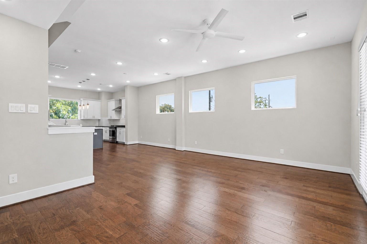 2102 Bello Amanecer Lane