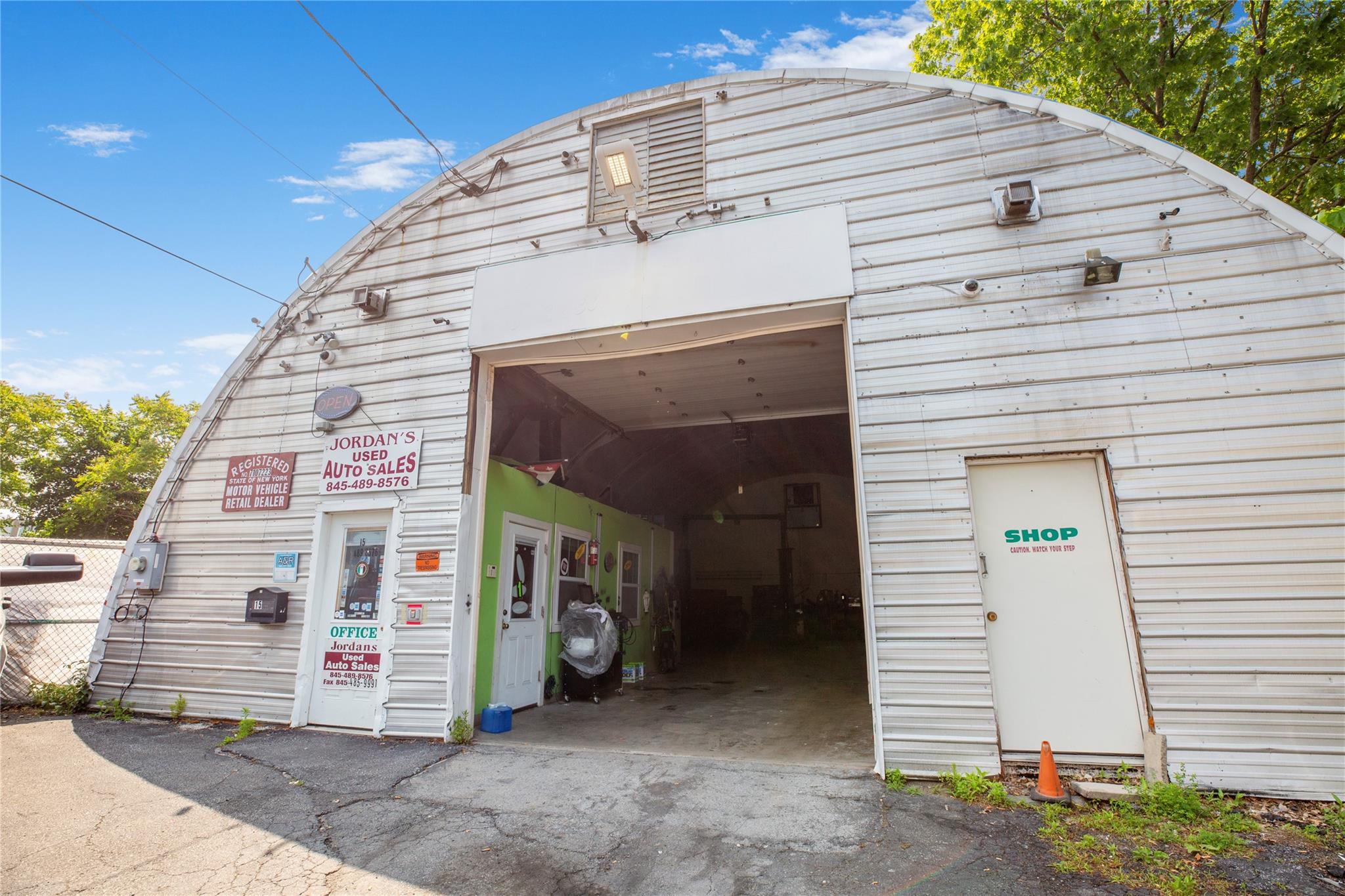 15 N White Street