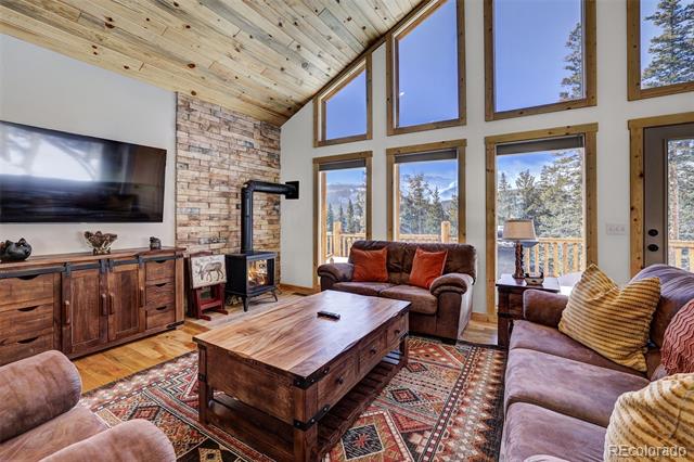 207 Pine Cone Way
