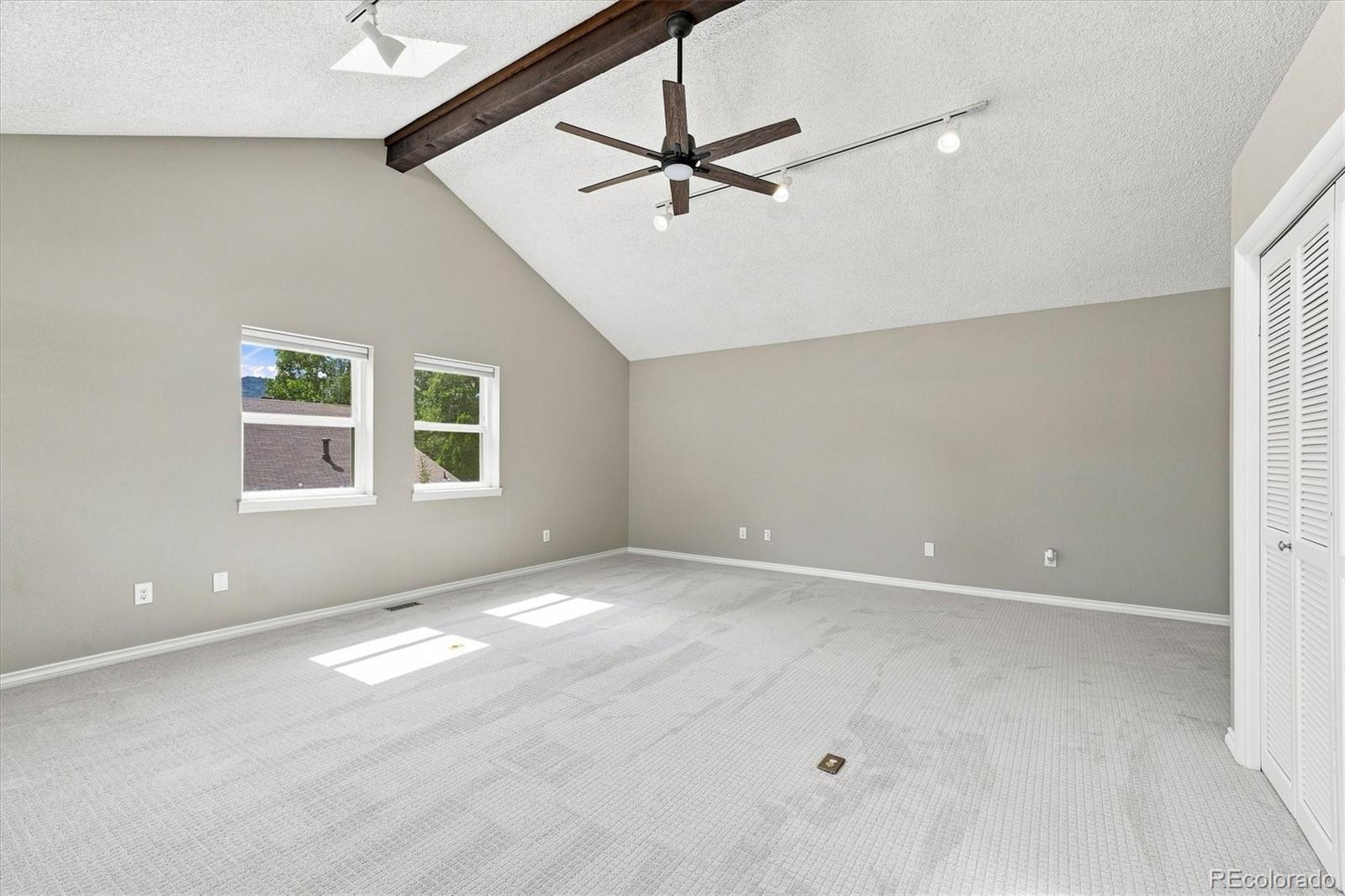 11127 W Wildhorse Peak