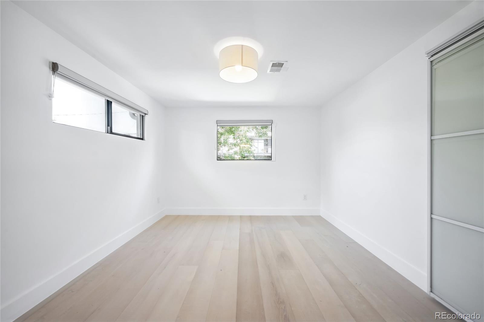 215 Hudson Street
