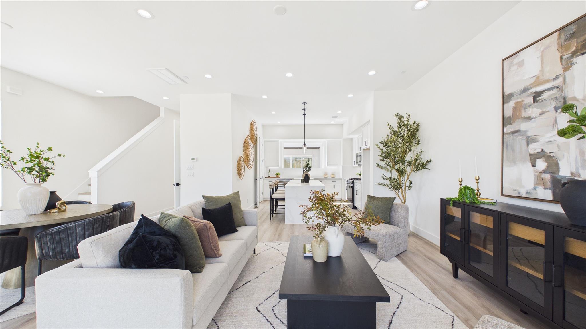 2423 Harrington Street