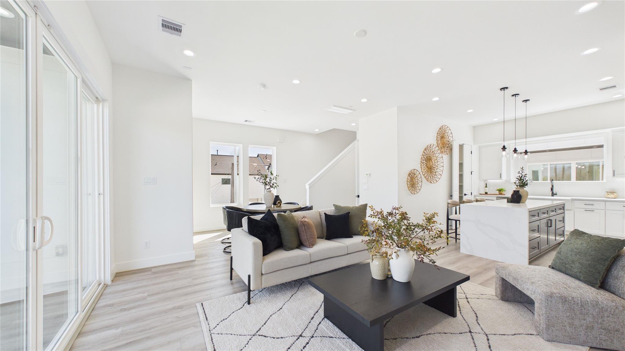 2423 Harrington Street