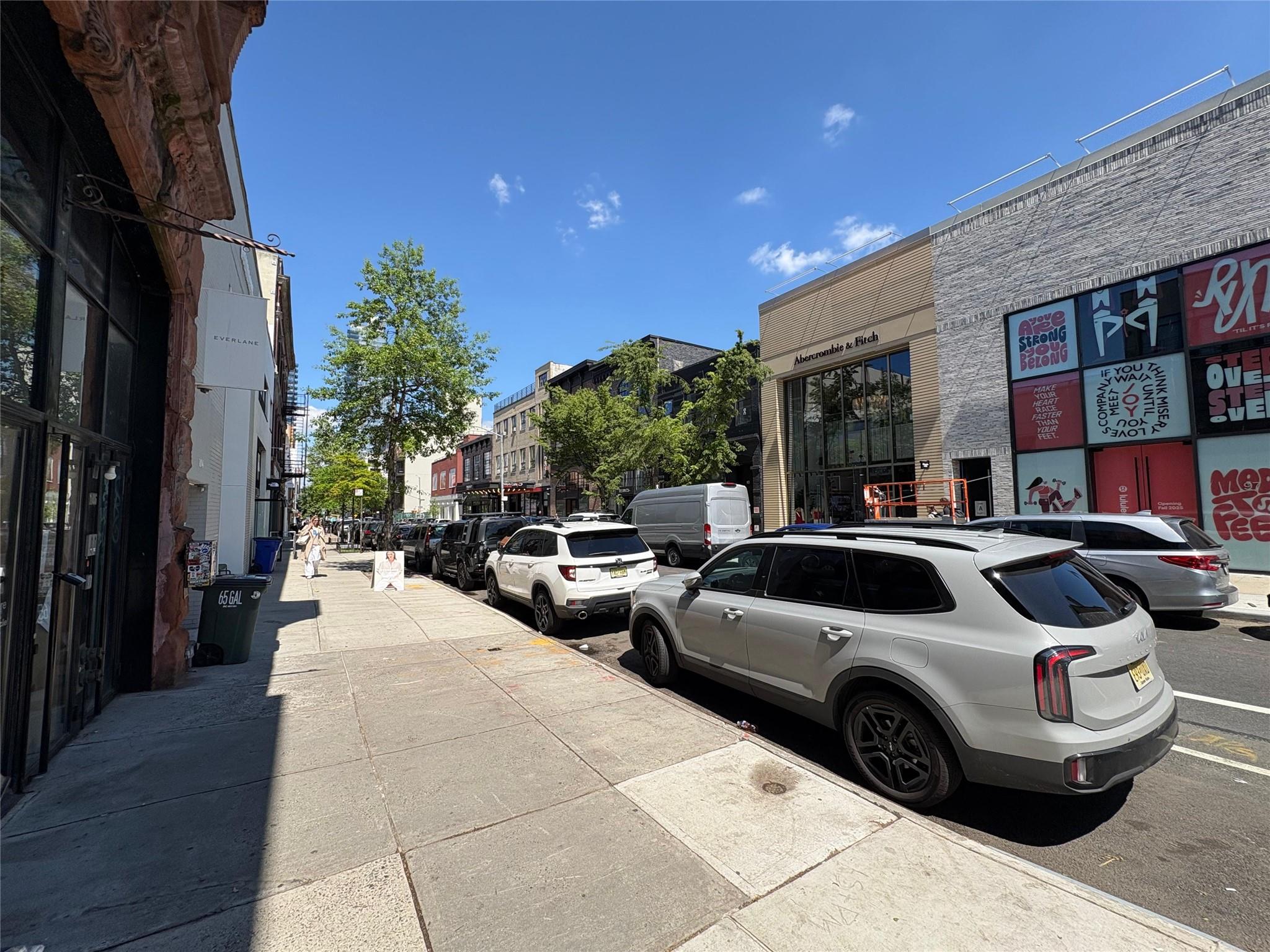 106 N 6th Street