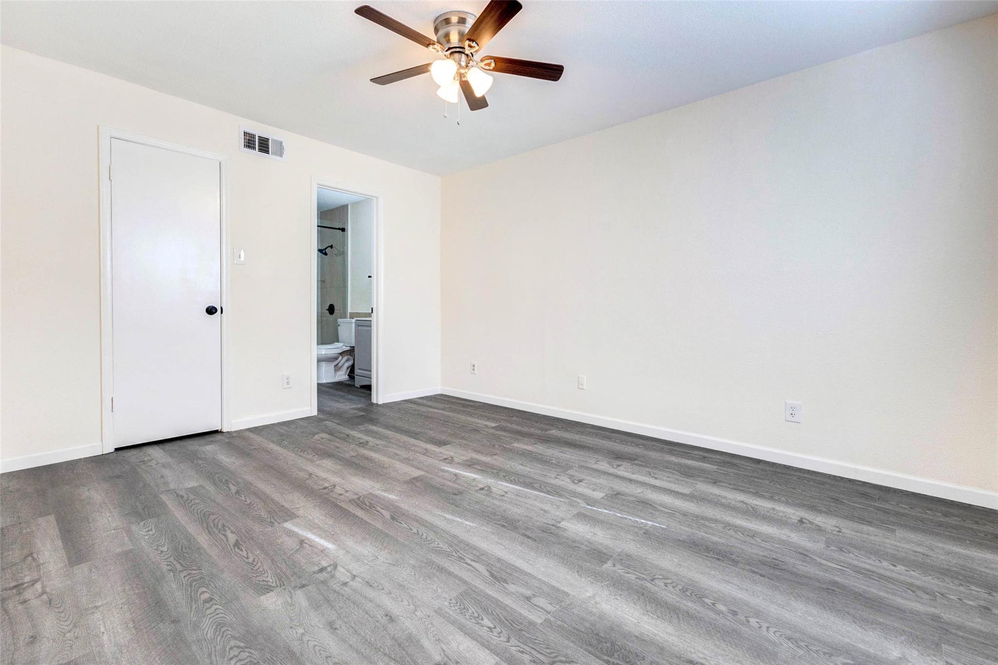 9700 Leawood Boulevard # 201