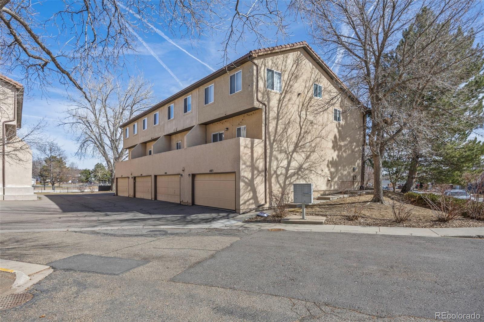 4835 W 73rd Avenue