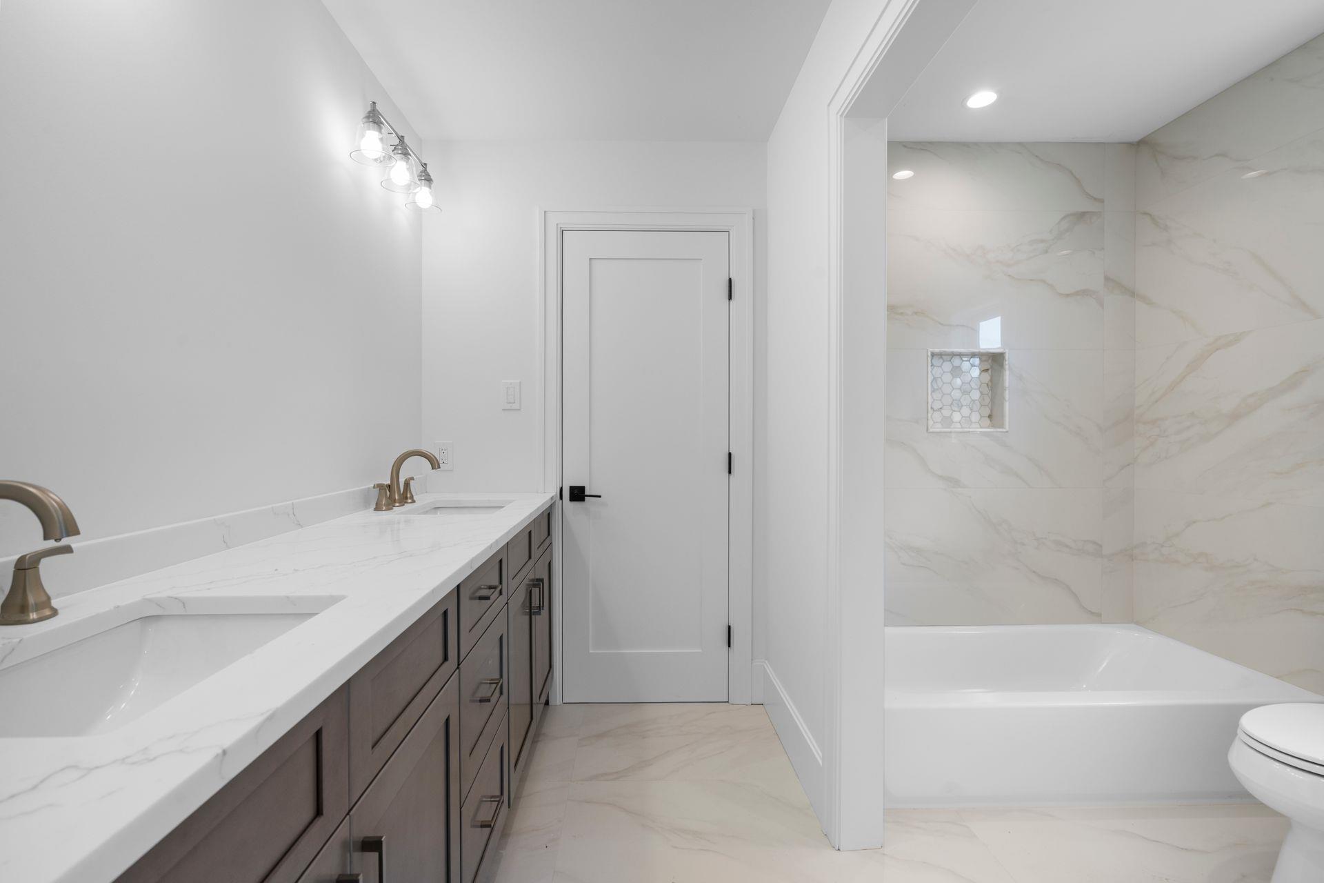 32 Middleville Road Unit: 2
