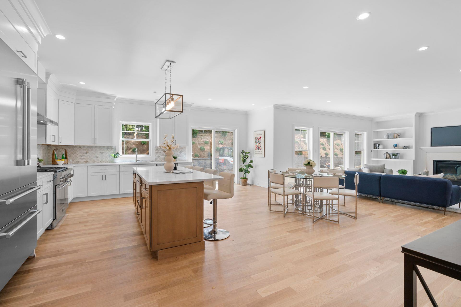 32 Middleville Road Unit: 2