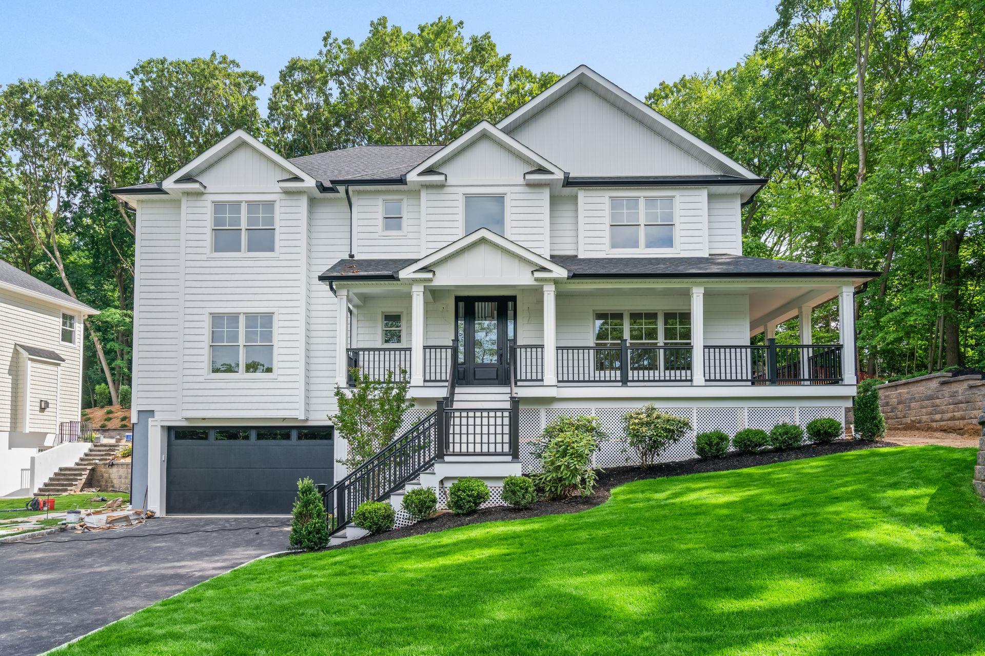 32 Middleville Road Unit: 2