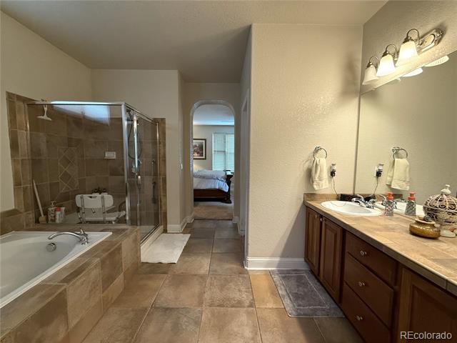 11387 S Blackthorn Court