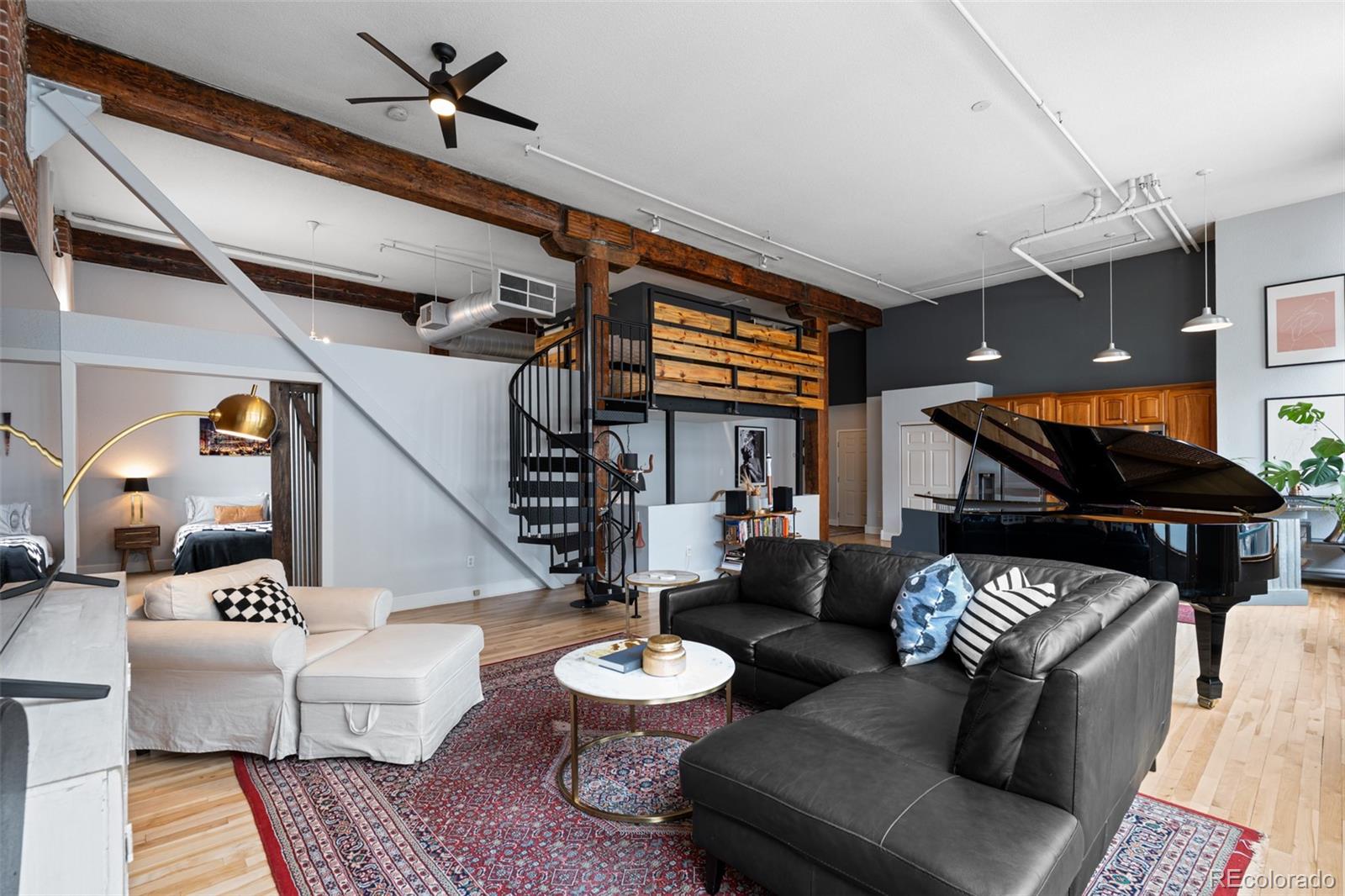 2560 Blake Unit: 101