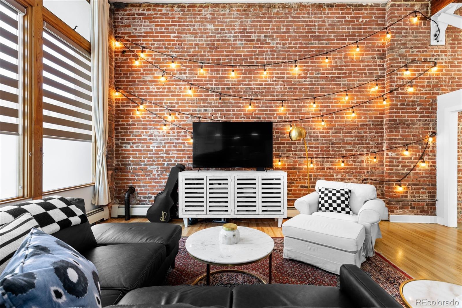 2560 Blake Unit: 101