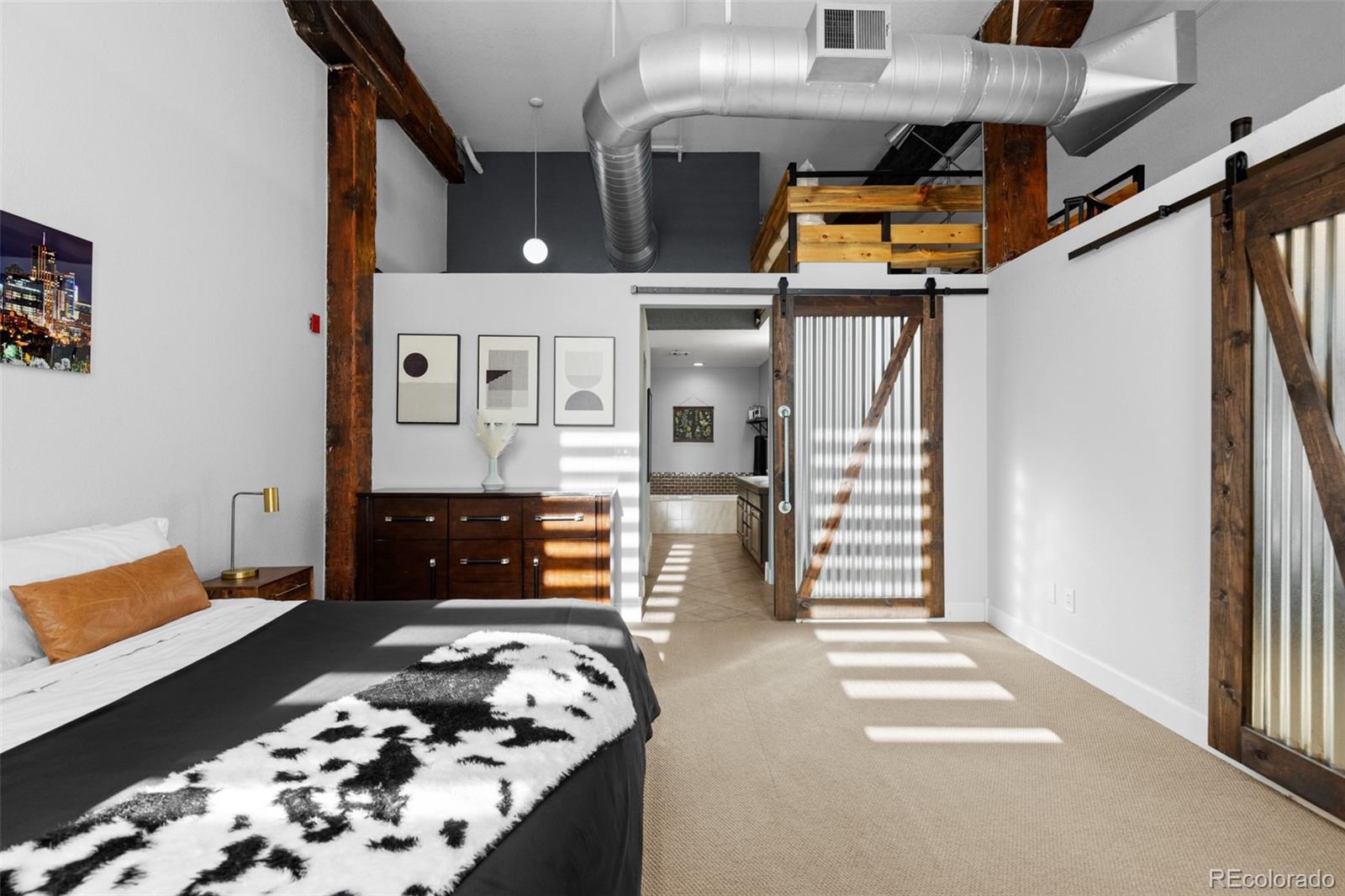 2560 Blake Unit: 101