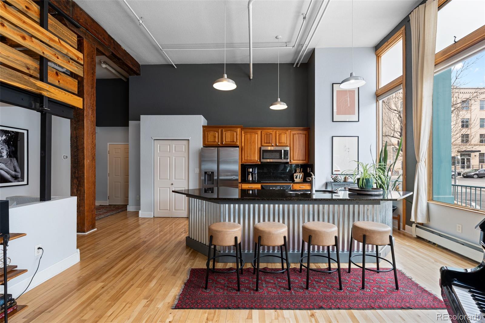 2560 Blake Unit: 101