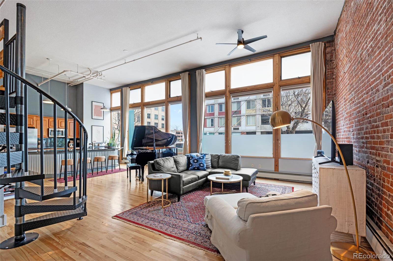 2560 Blake Unit: 101
