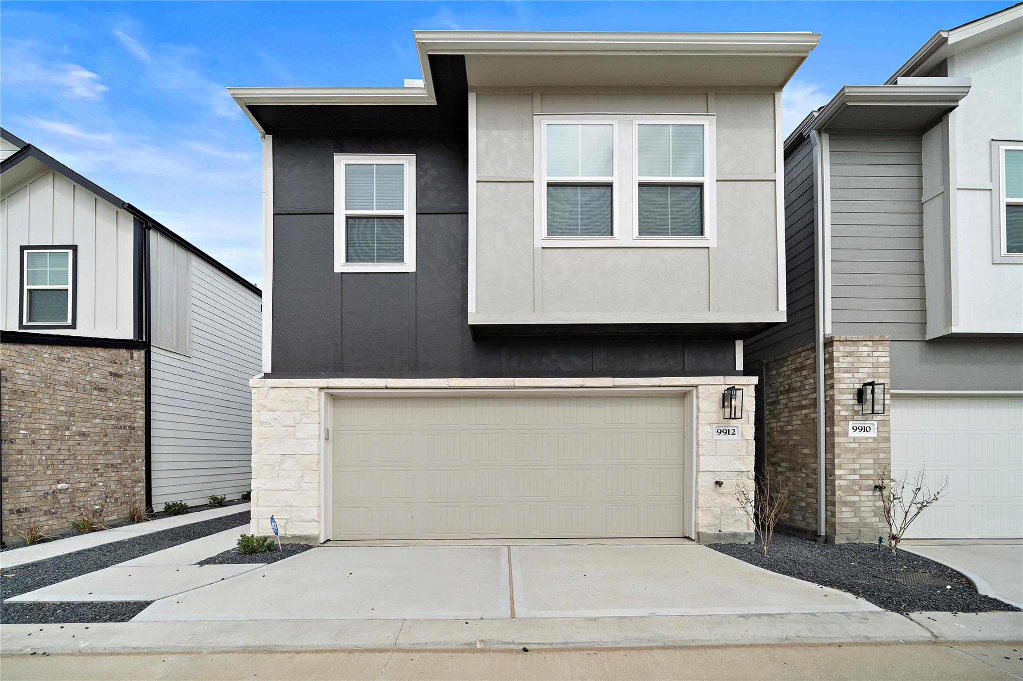 9912 Storehouse Drive
