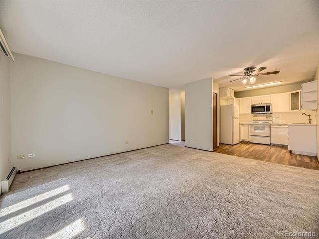 300 S Clinton Street Unit: 11B