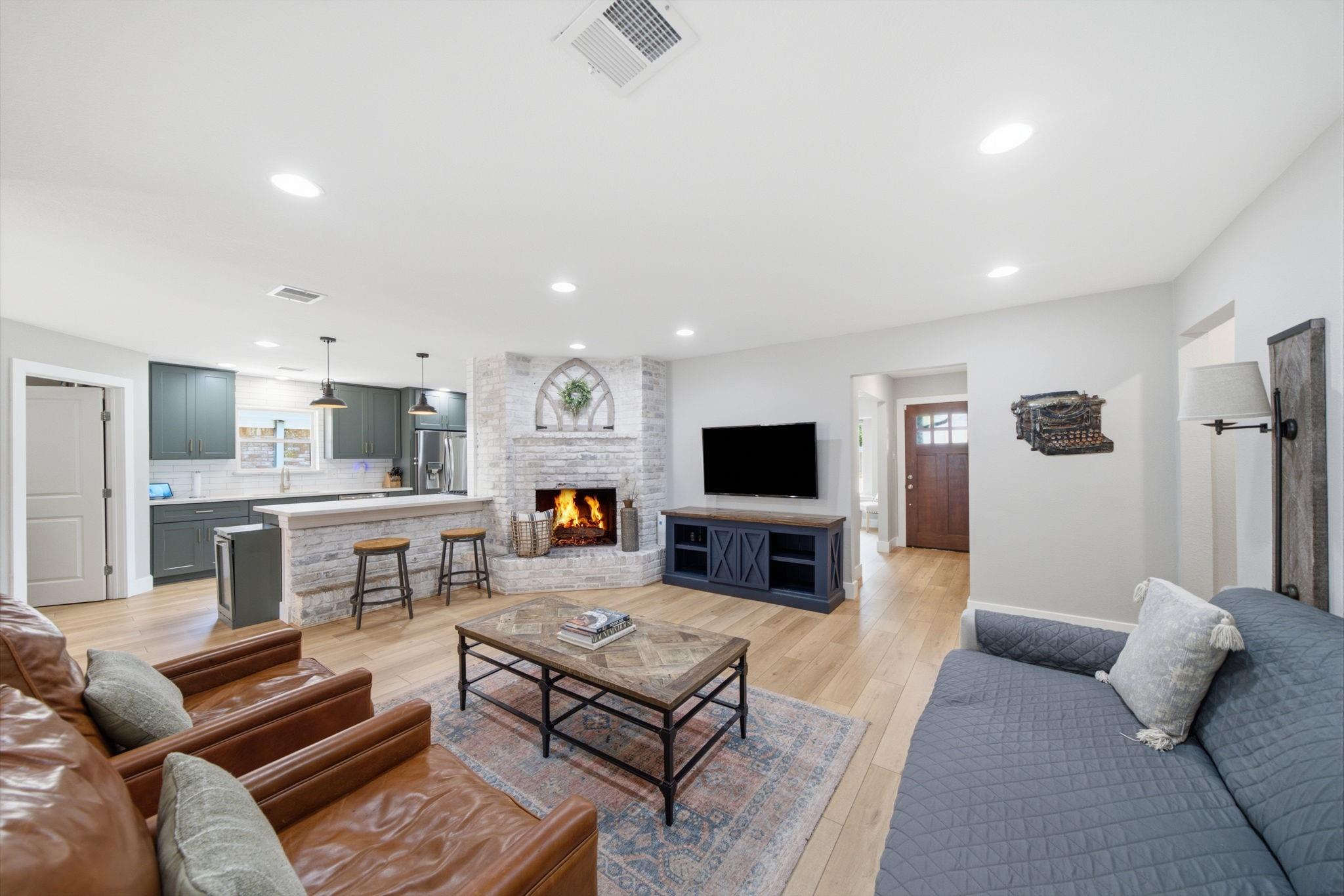 2619 Parana Drive