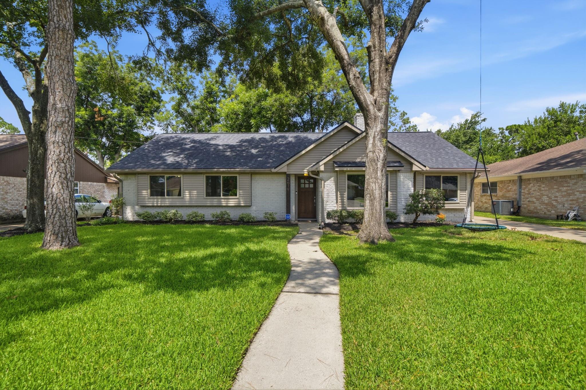 2619 Parana Drive