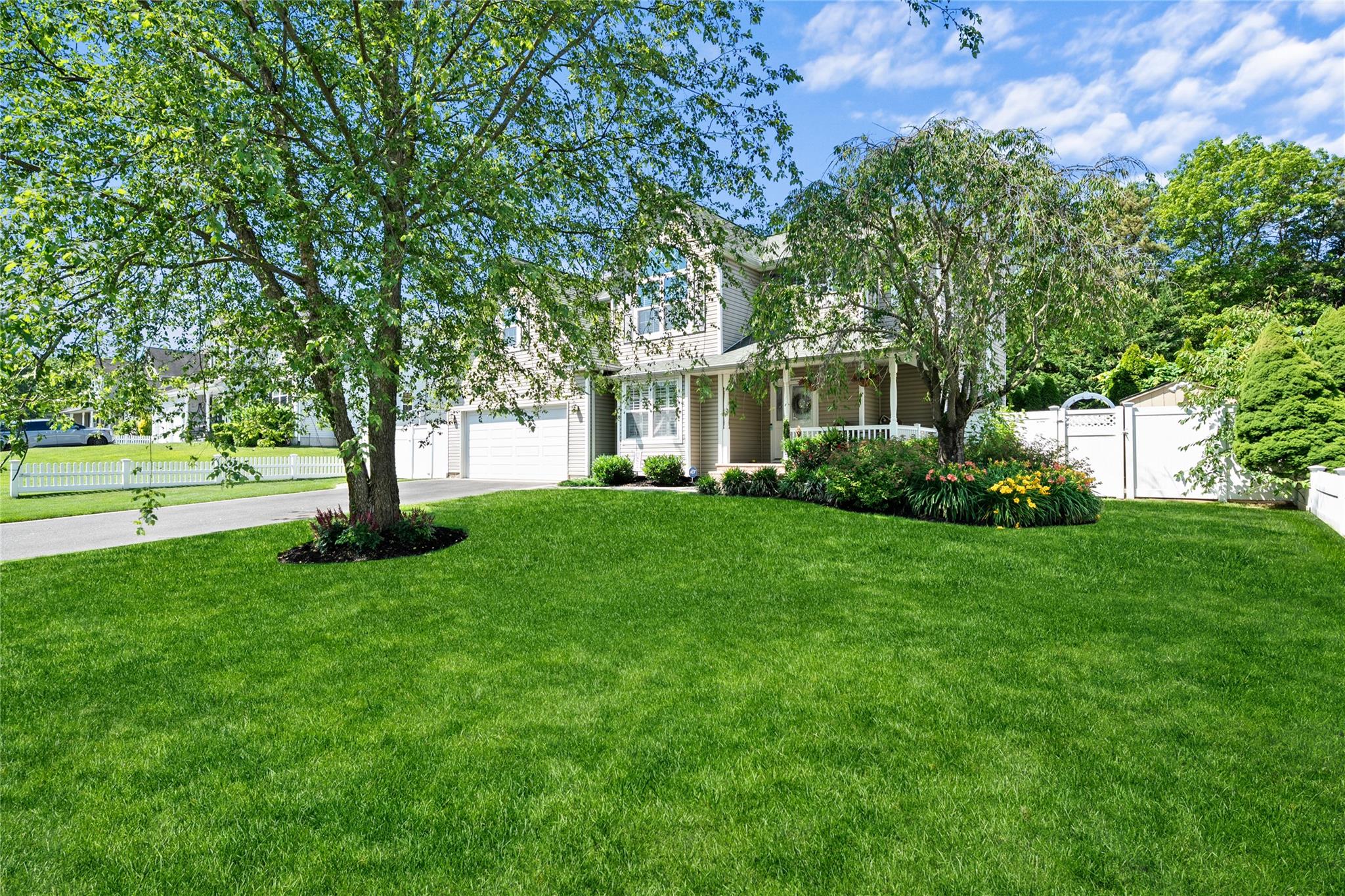 22 Tuthill Creek Drive