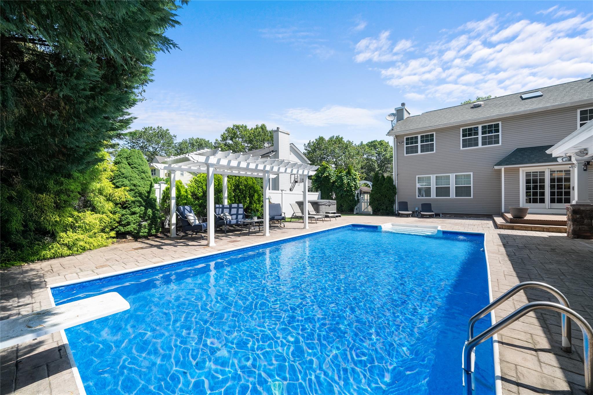 22 Tuthill Creek Drive