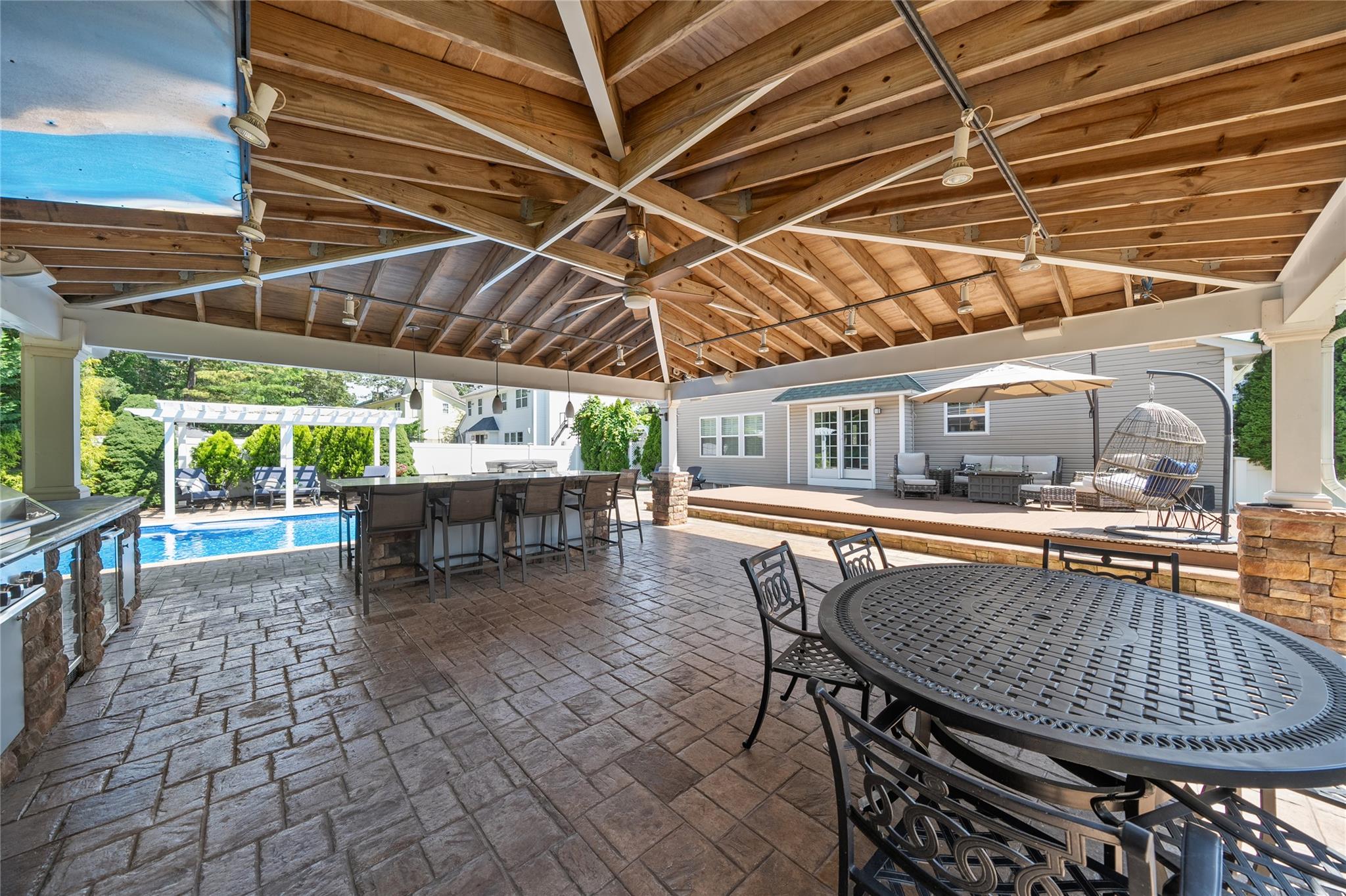 22 Tuthill Creek Drive
