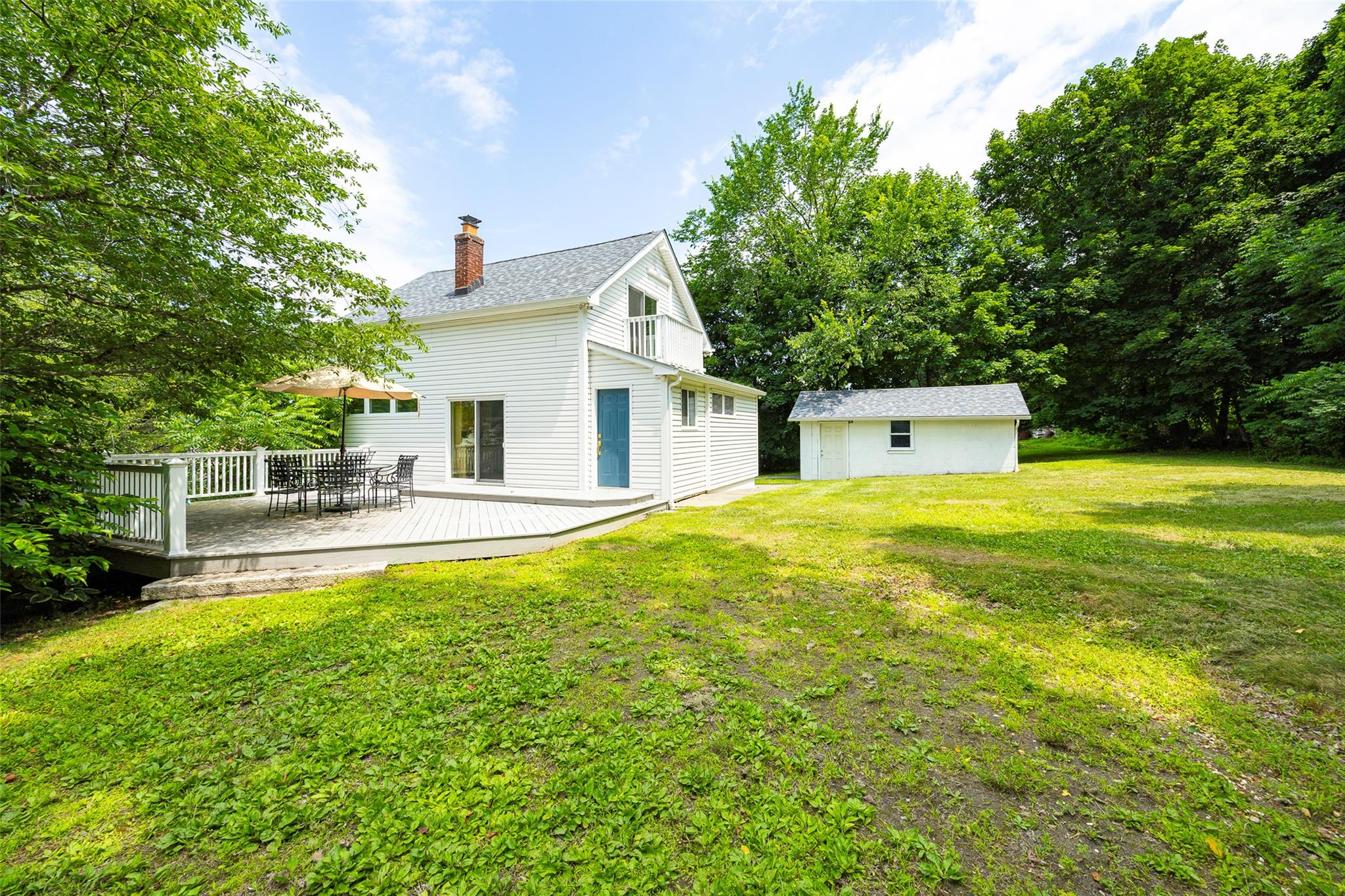 22 Tompkins Avenue