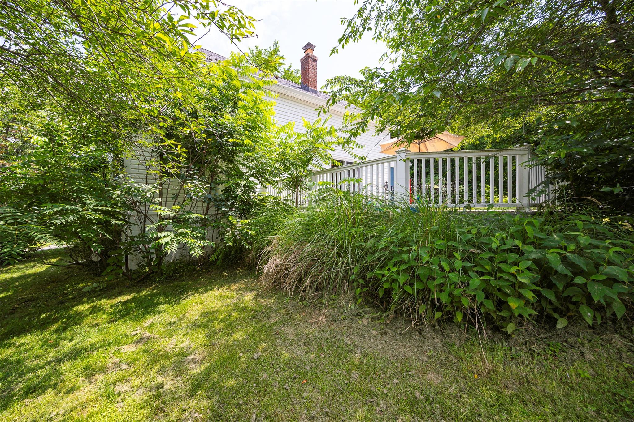 22 Tompkins Avenue
