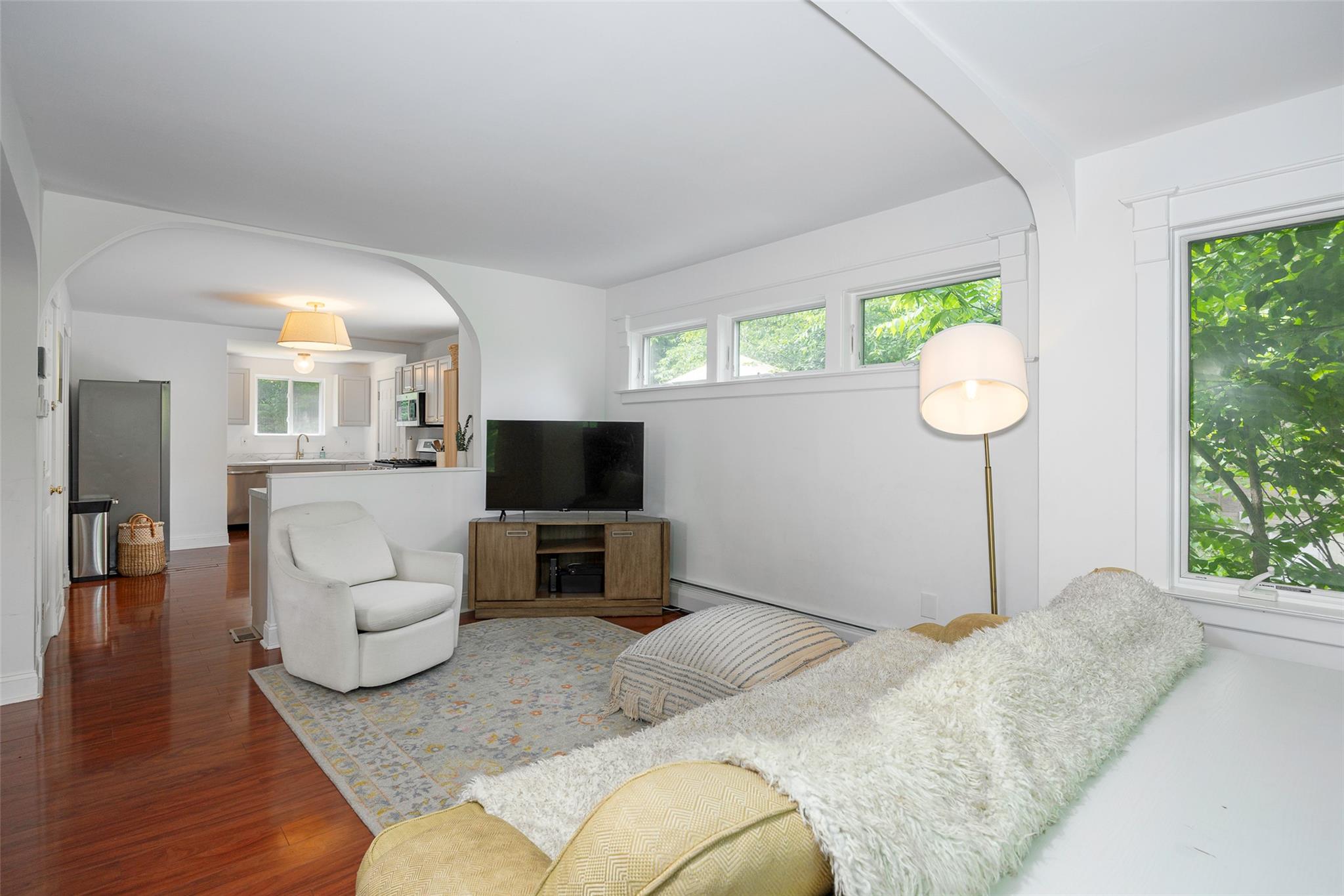 22 Tompkins Avenue