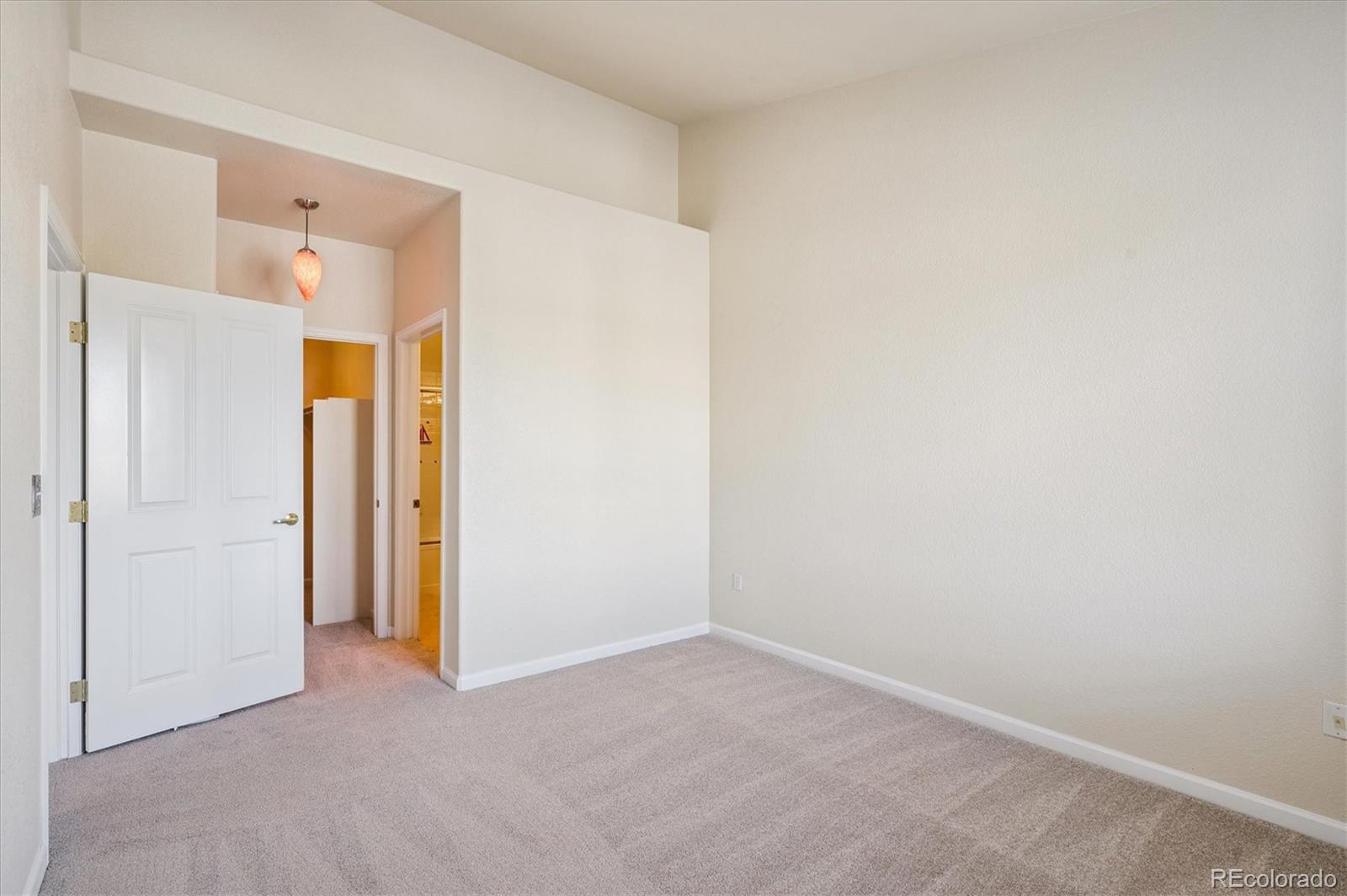 8369 S Independence Circle Unit: 305