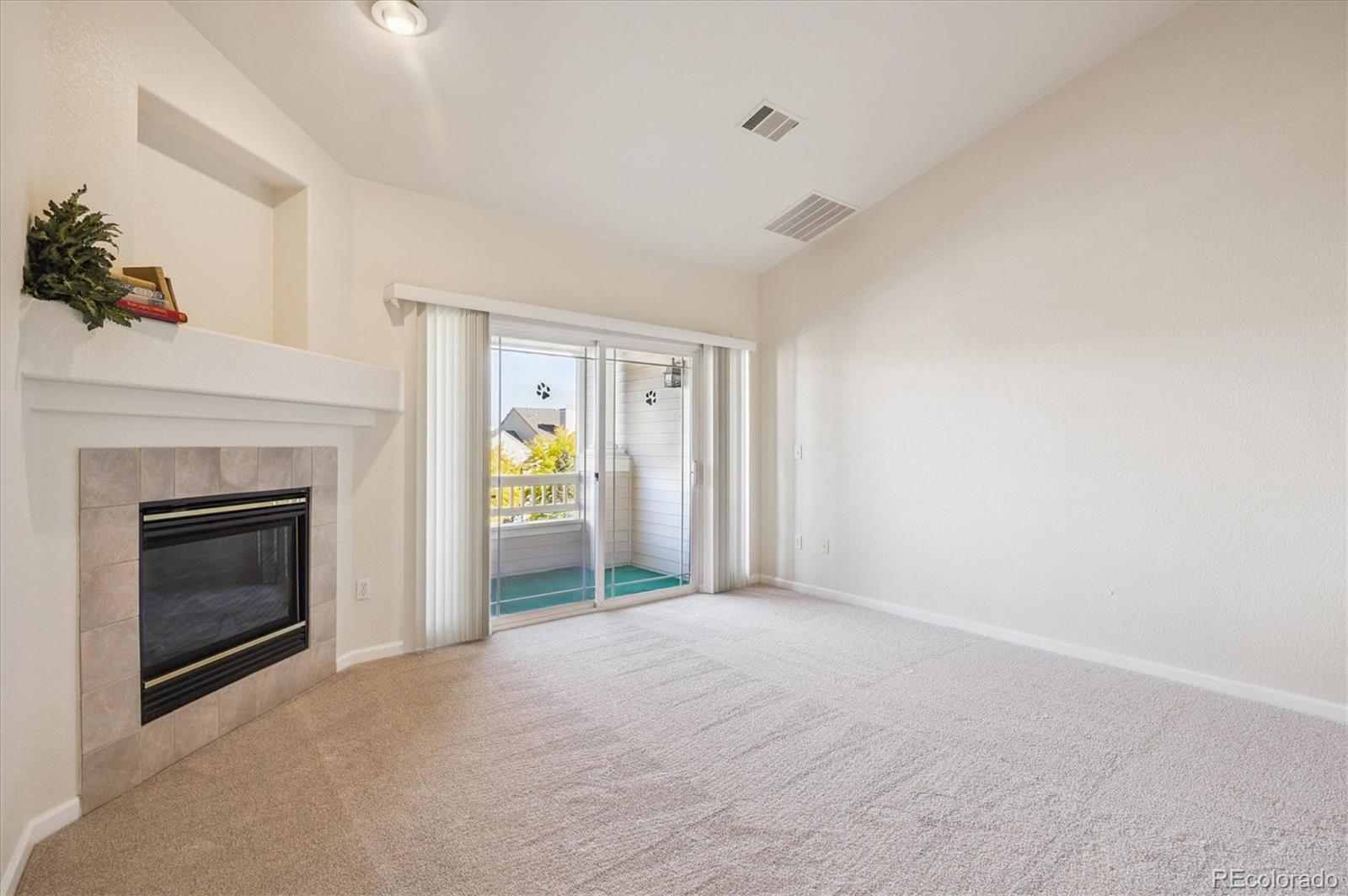 8369 S Independence Circle Unit: 305