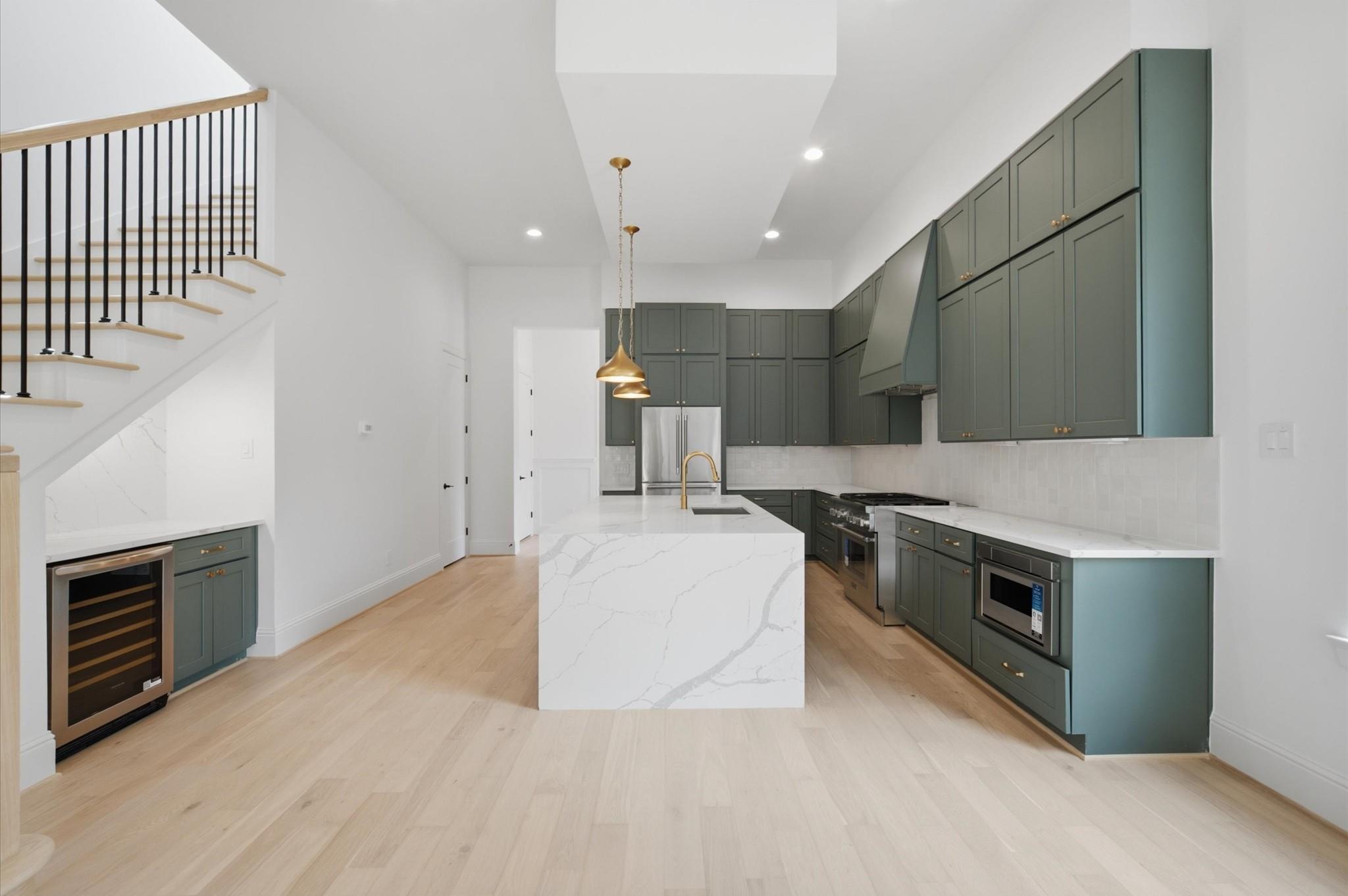 1320 Alexander Street # B