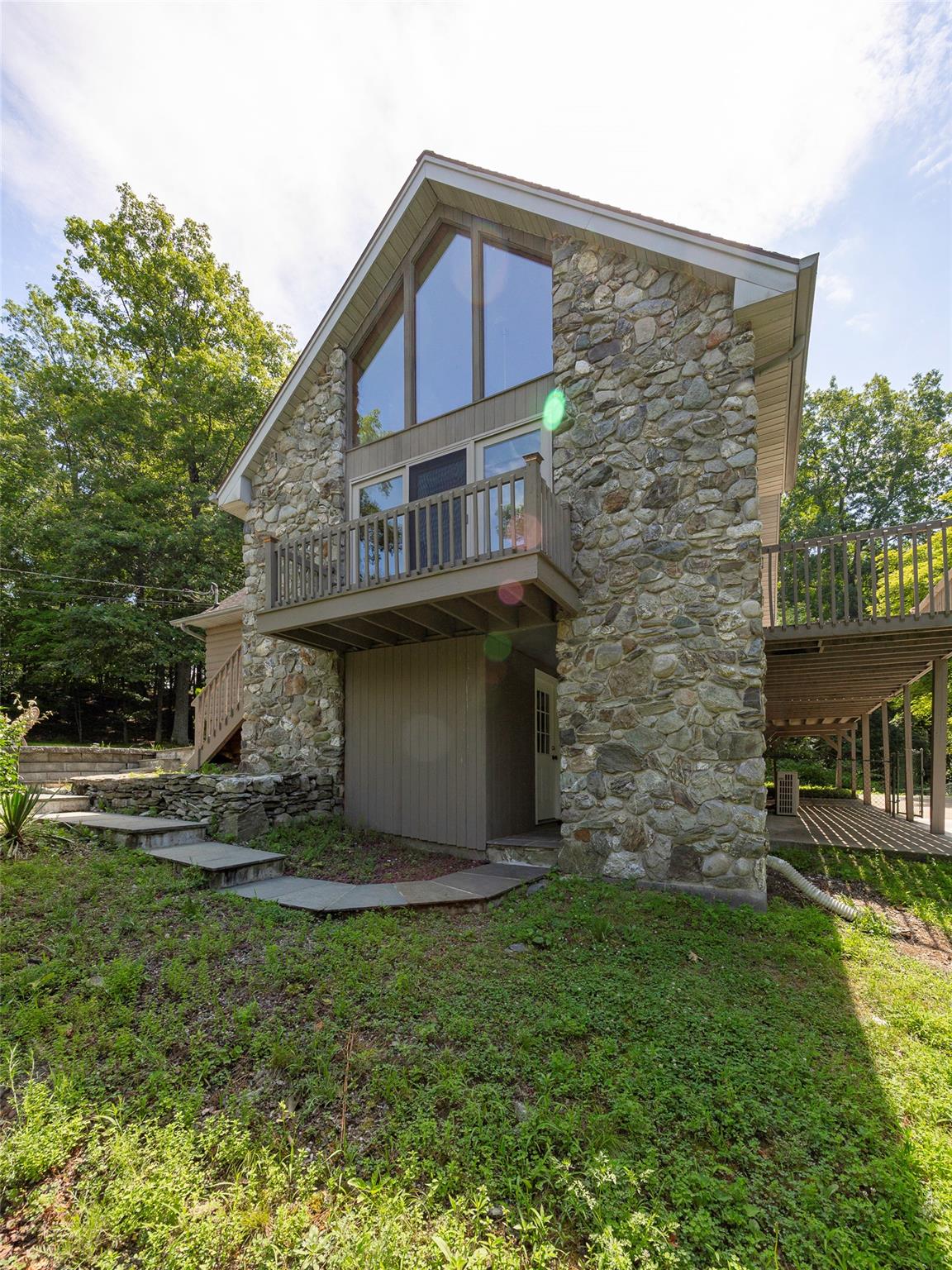 12 Wolf Lane