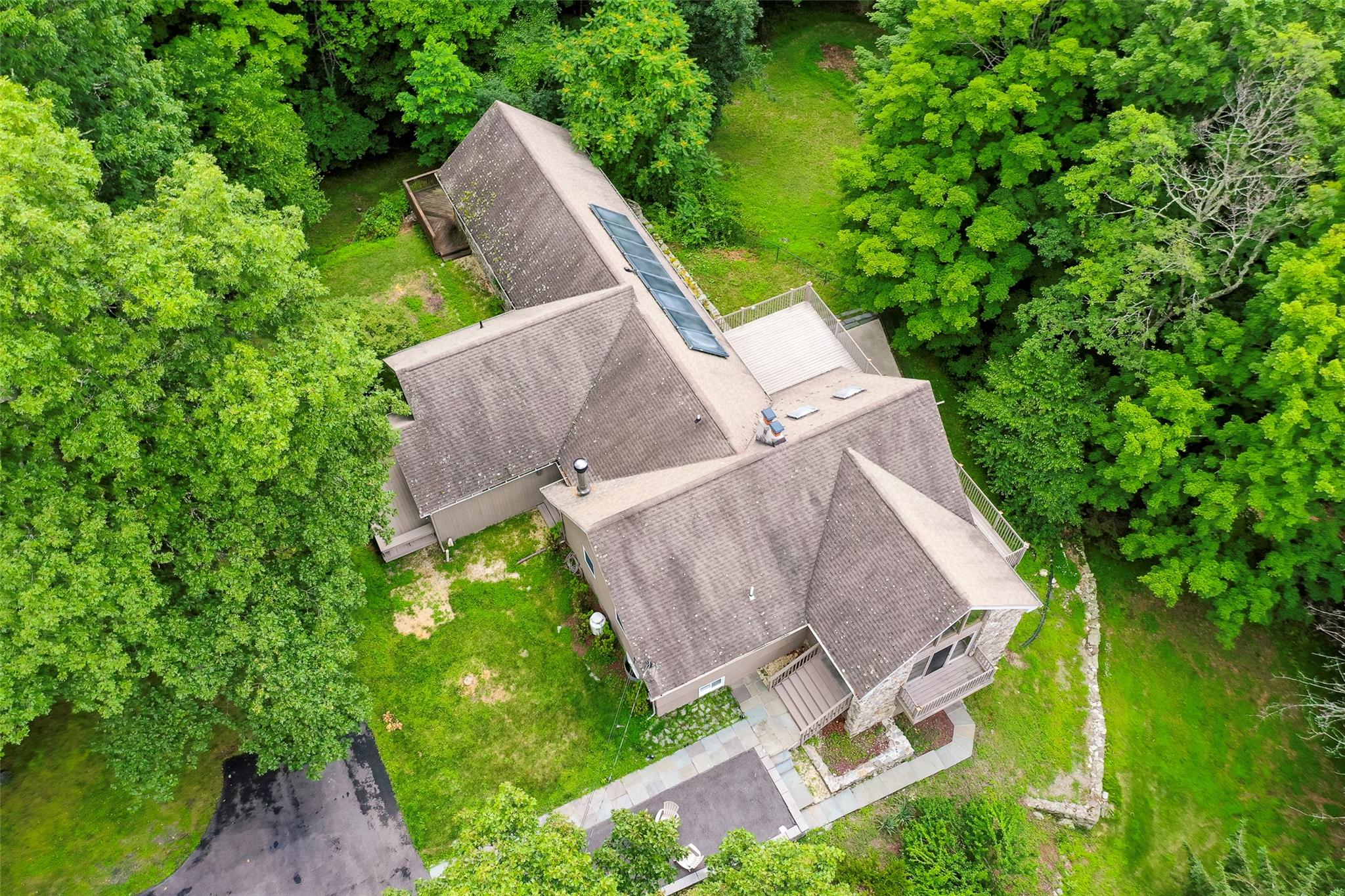 12 Wolf Lane