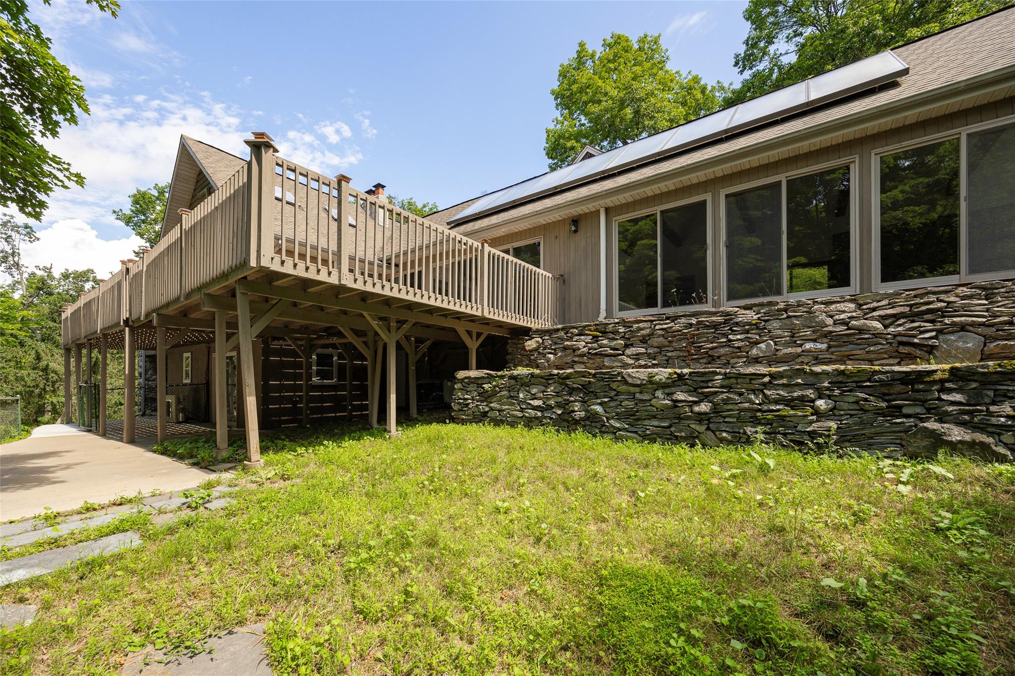 12 Wolf Lane