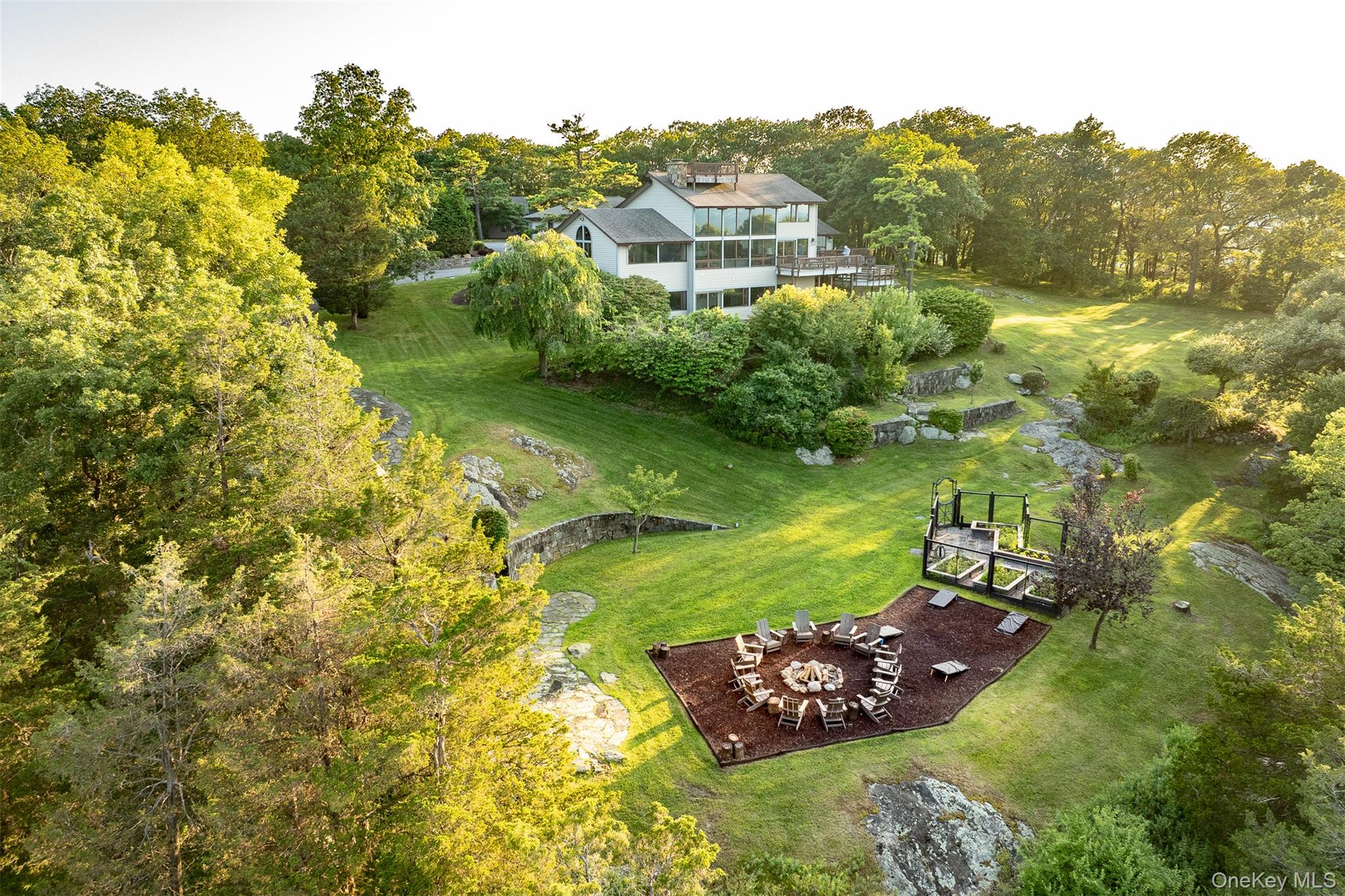 12 Mountain Brook Road