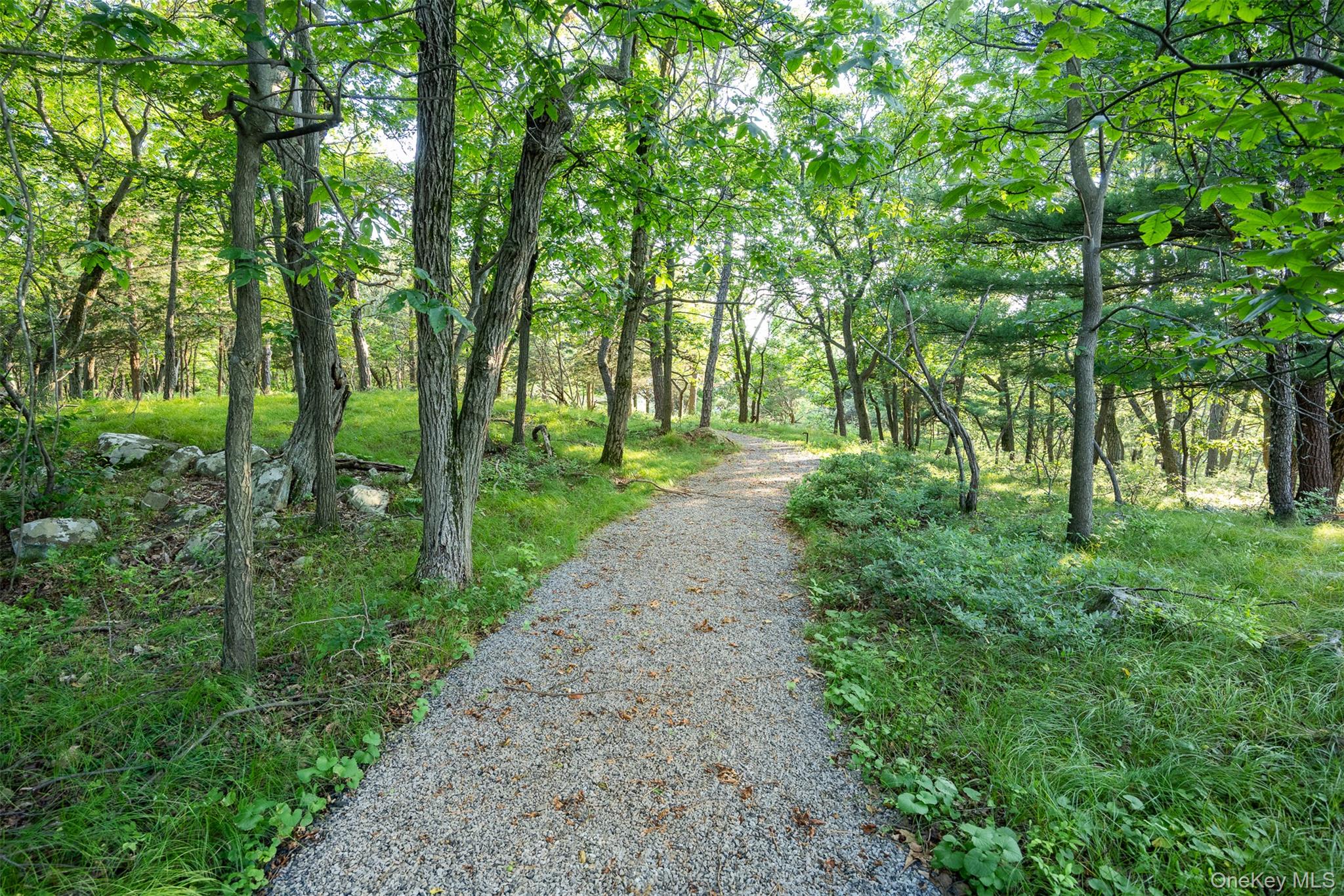 12 Mountain Brook Road