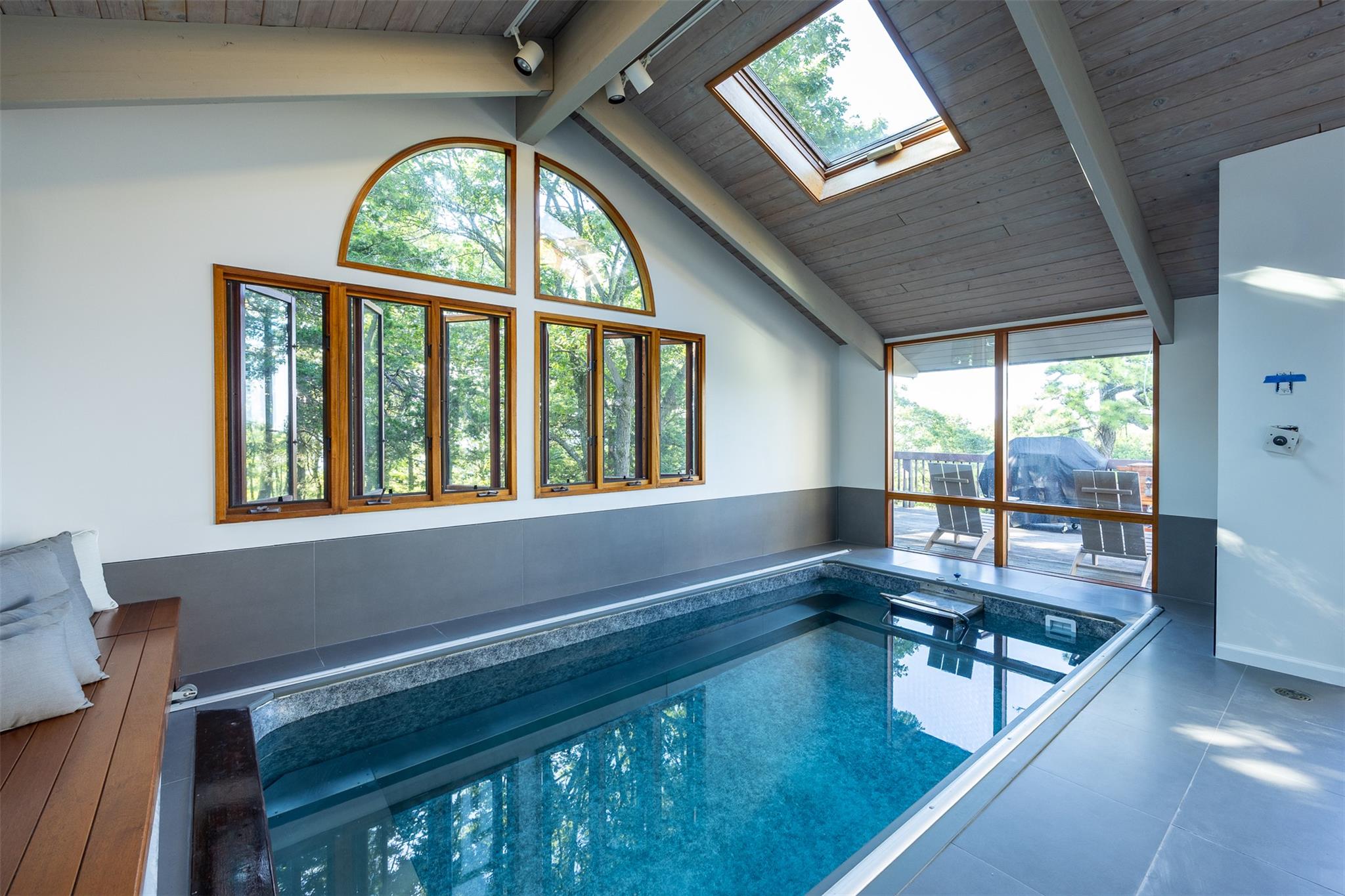 12 Mountain Brook Road