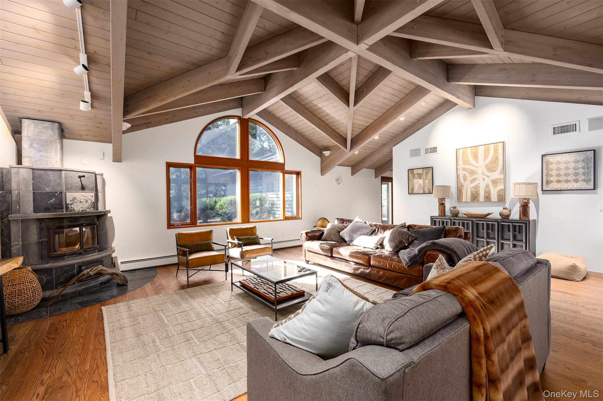 12 Mountain Brook Road