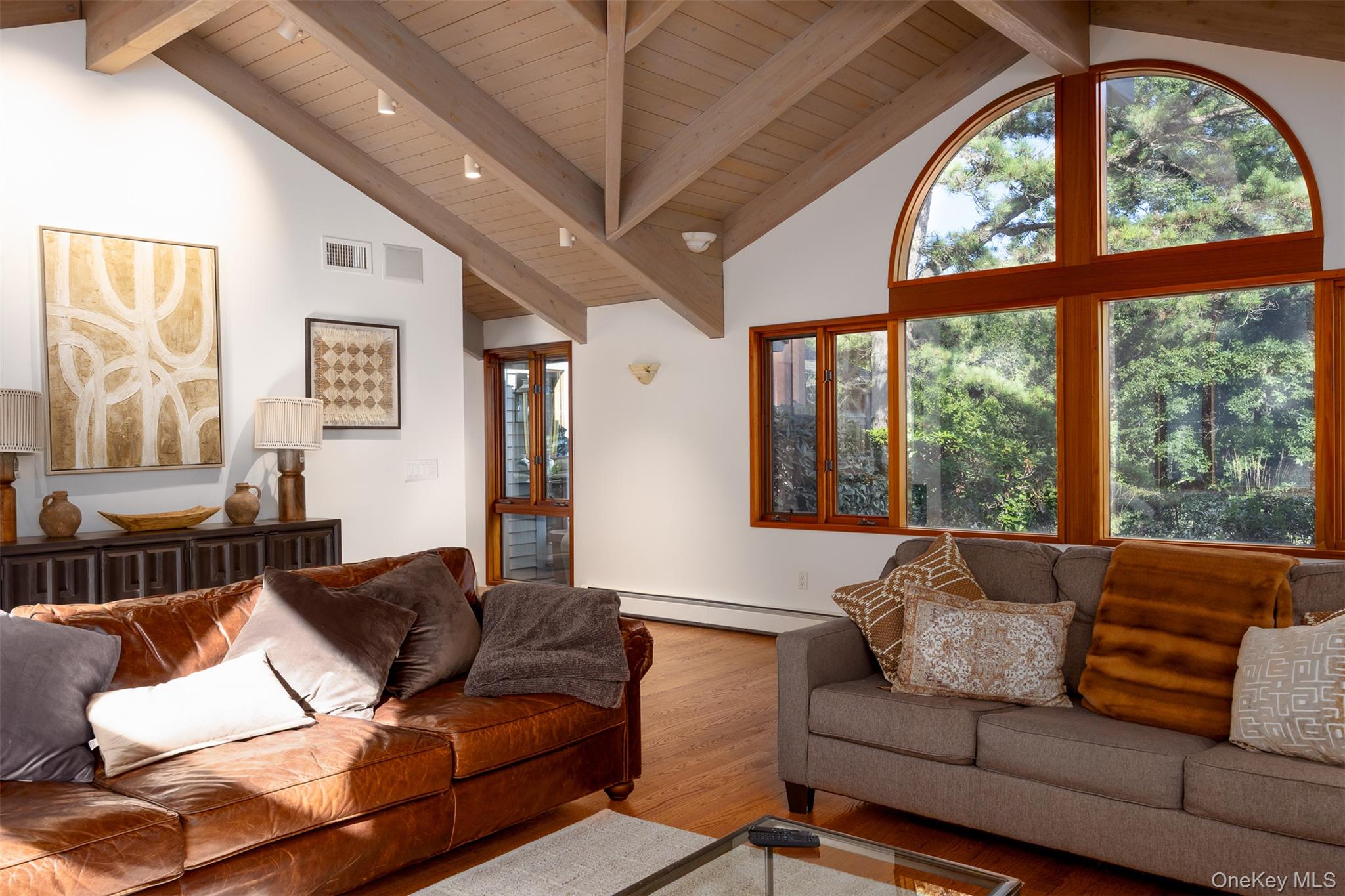 12 Mountain Brook Road